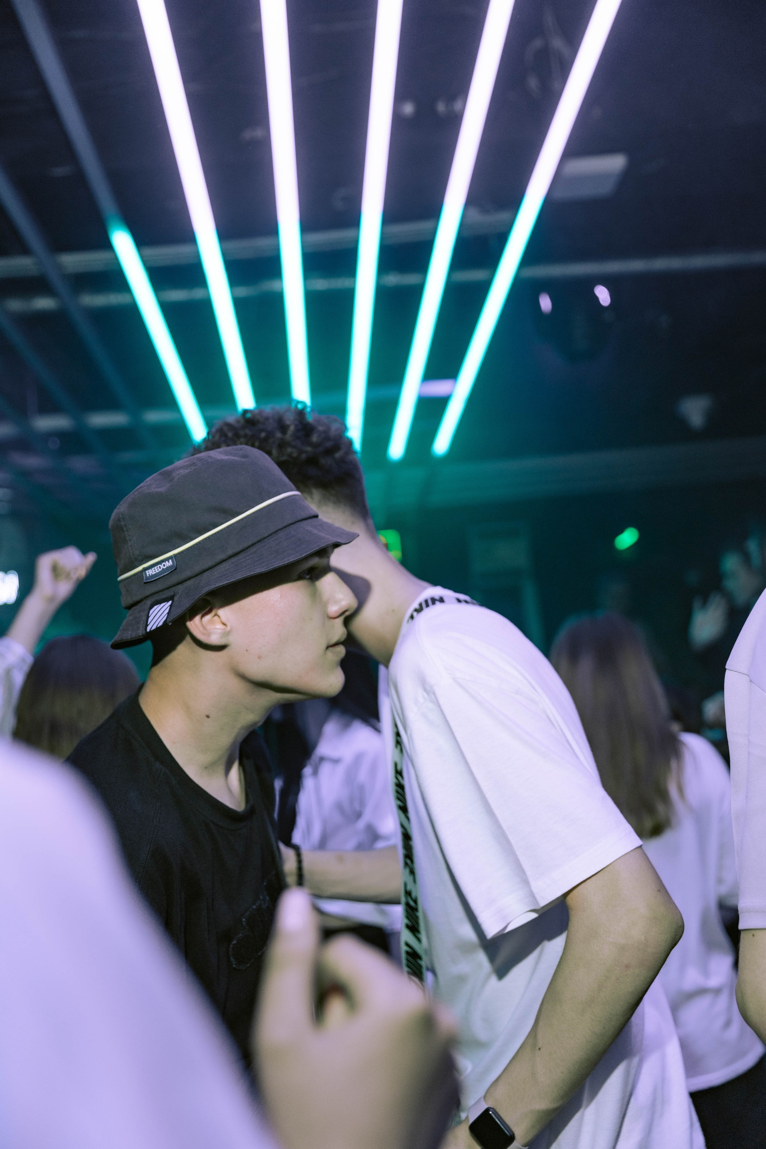 Mishka-bar 2. _Carpe diem_