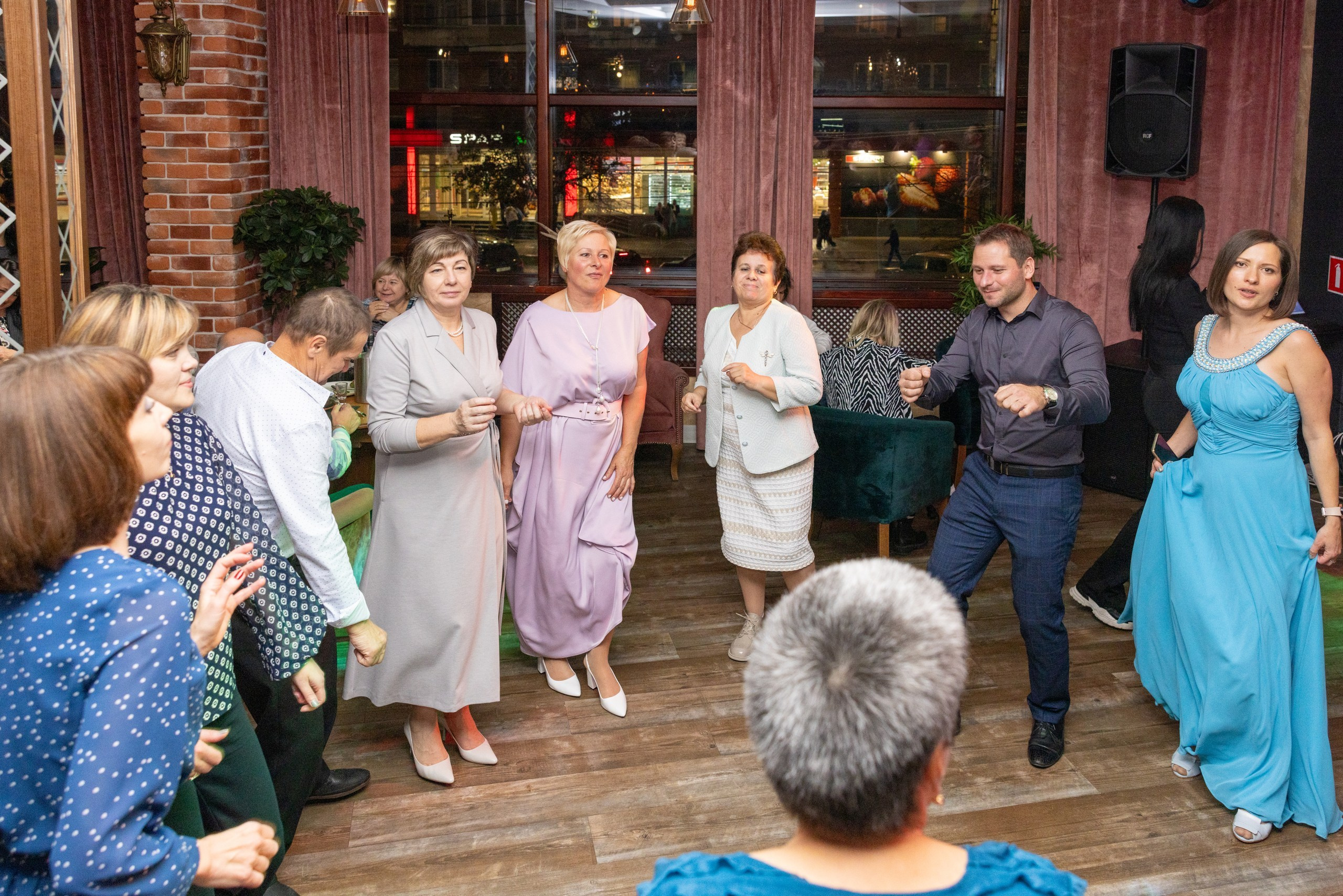 Юбилей в ресторане Тбилиси. Фотограф в Туле Крупский АнДРей. Фотостудия «КАДР71» в Туле