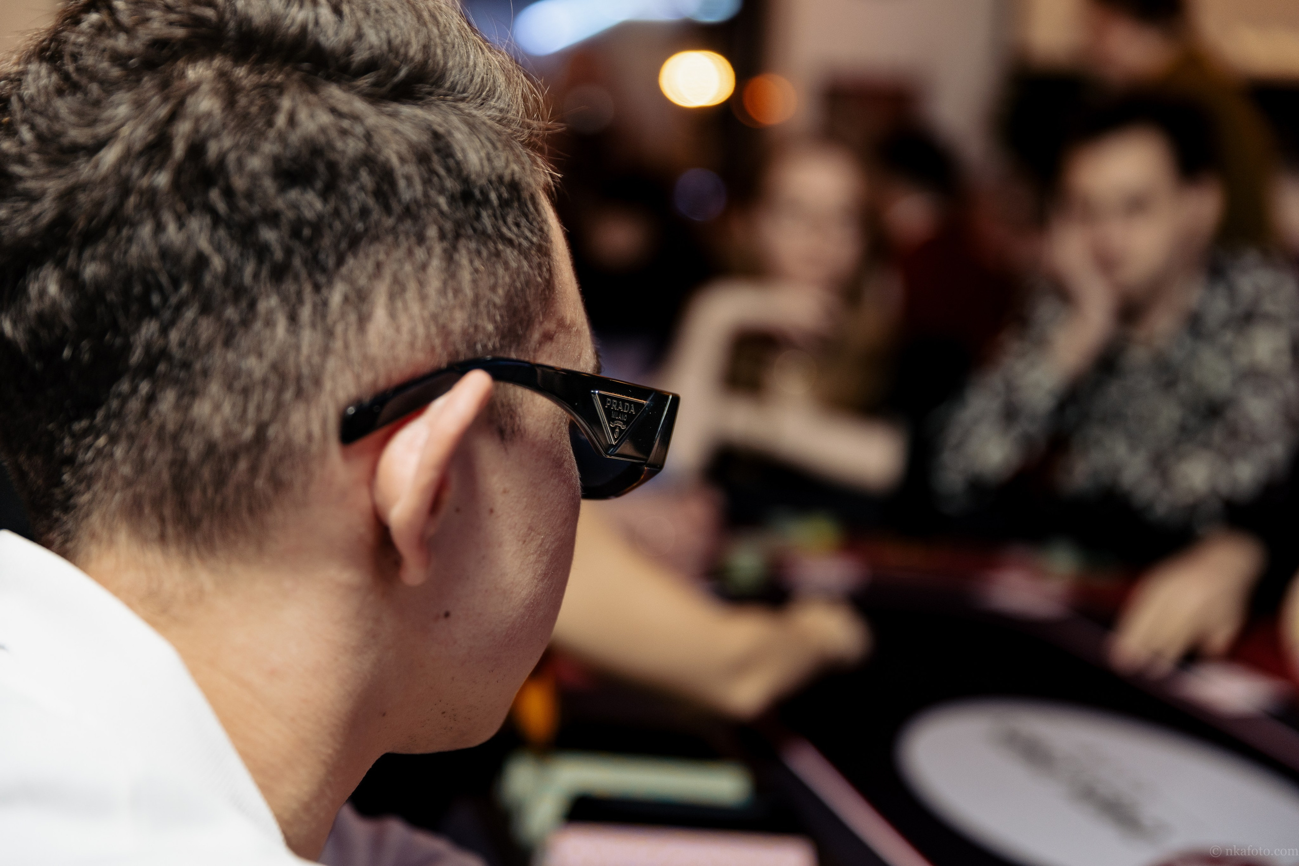 Люди играли в покер. Фотограф в Москве портреты | репортажи | спорт