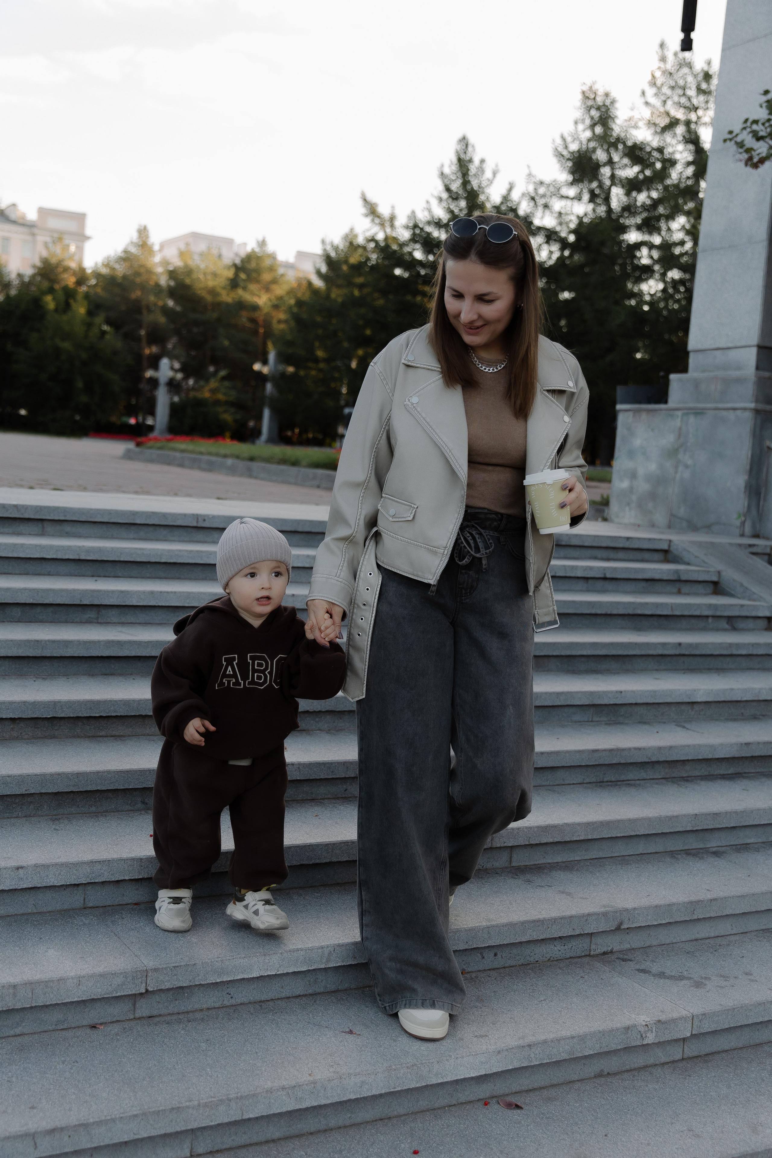 Осенняя прогулка мама и сын. СВАДЕБНЫЙ ФОТОГРАФ ЧЕЛЯБИНСК