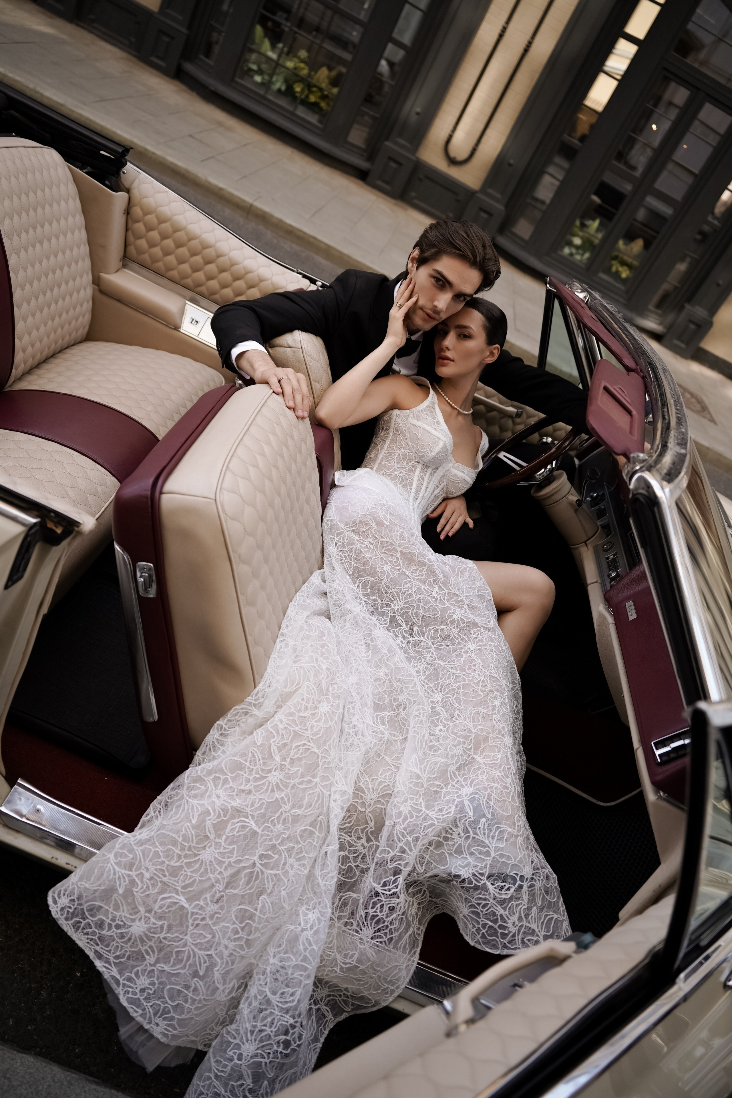 Свадебная Фотосессия с кабриолетом в Москве