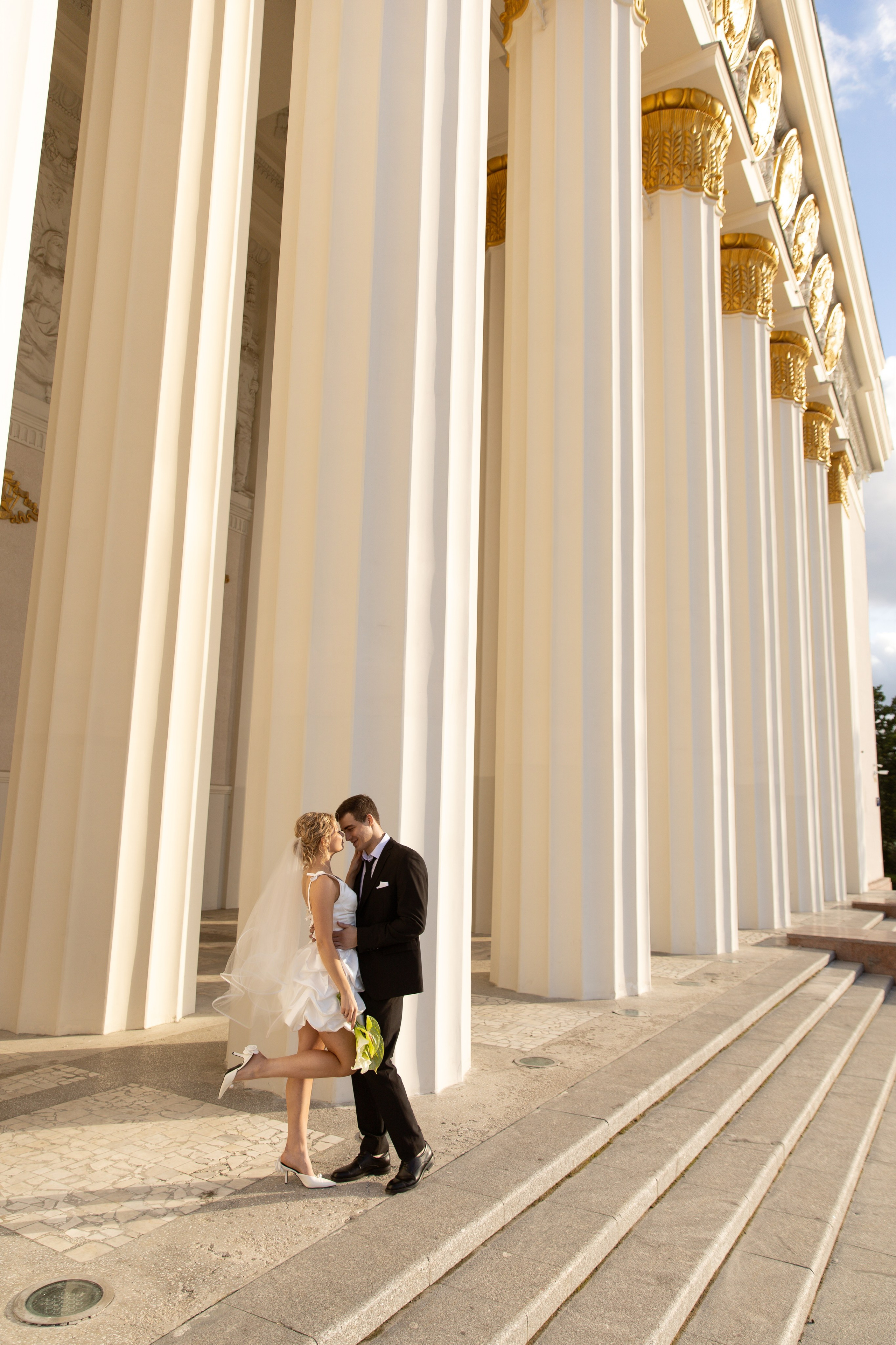 Прогулка на ВДНХ. Фотограф индивидуальных женских портретов и LOVEstory в Москве