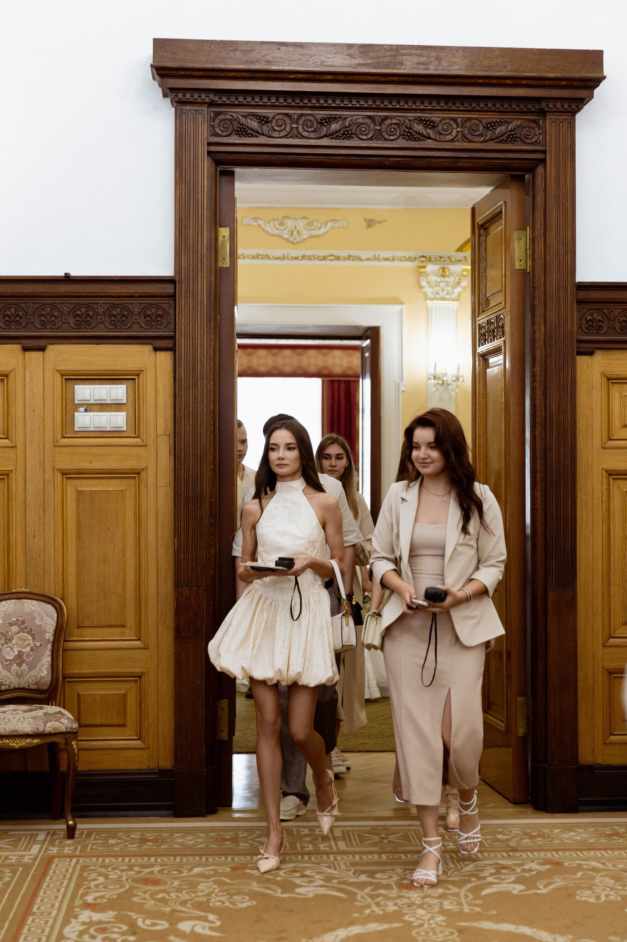 Грибоедовский ЗАГС. Фотограф индивидуальных женских портретов и LOVEstory в Москве