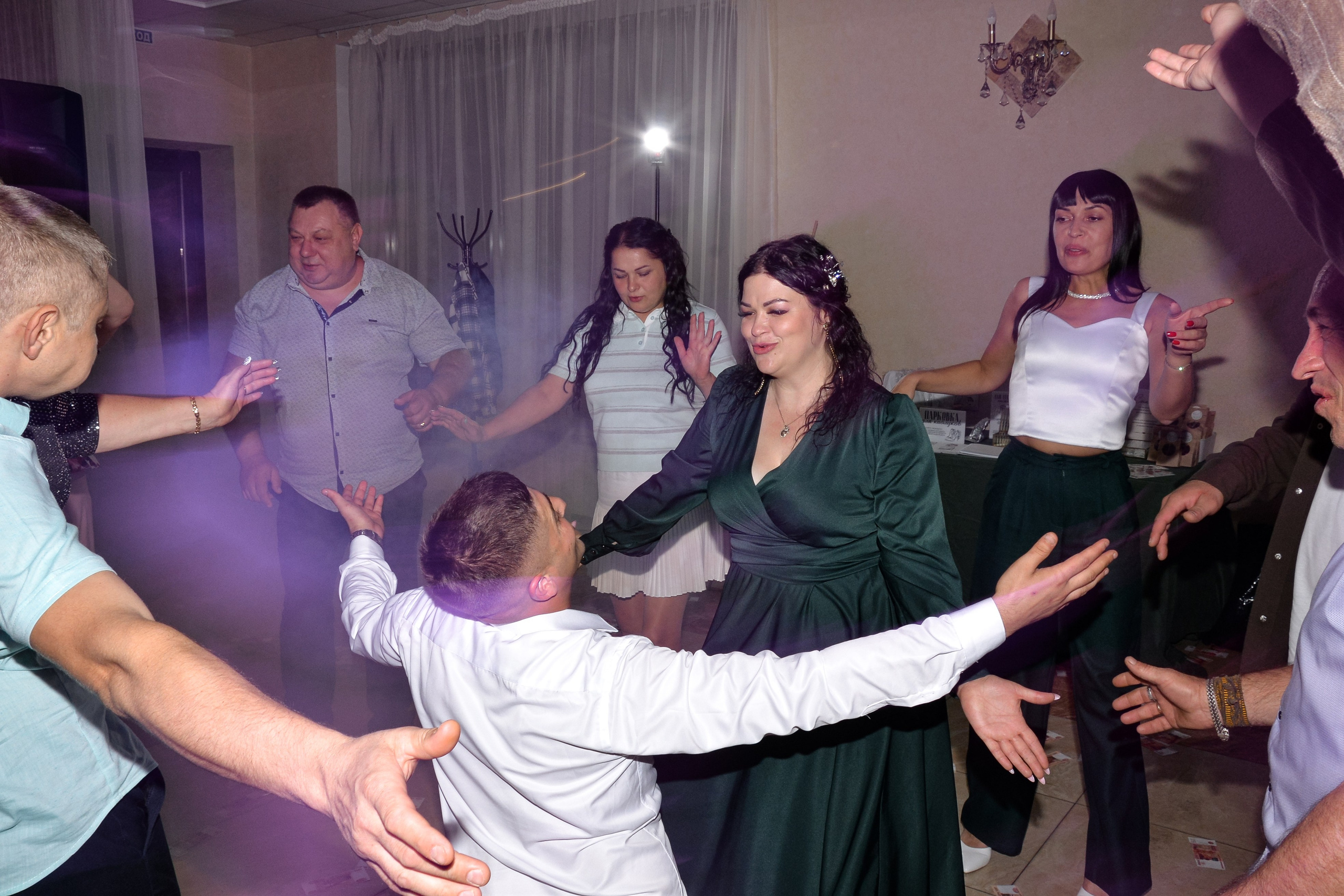 Карина и Саша. 5.09.25. Семейный и свадебный фотограф Галина Абакумова, фотосессии в Белгороде