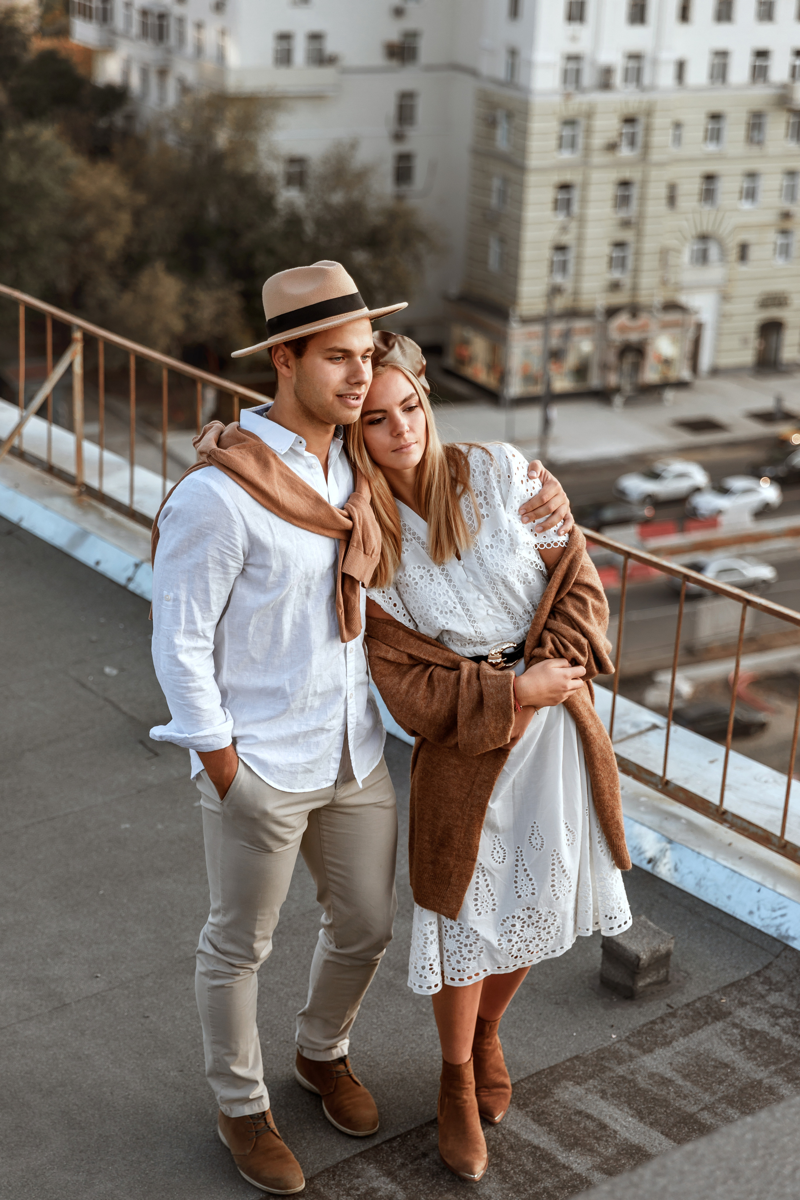 Романтическая съёмка на крыше для Константина и Екатерины. Профессиональный фотограф в Москве Оксана Богданец