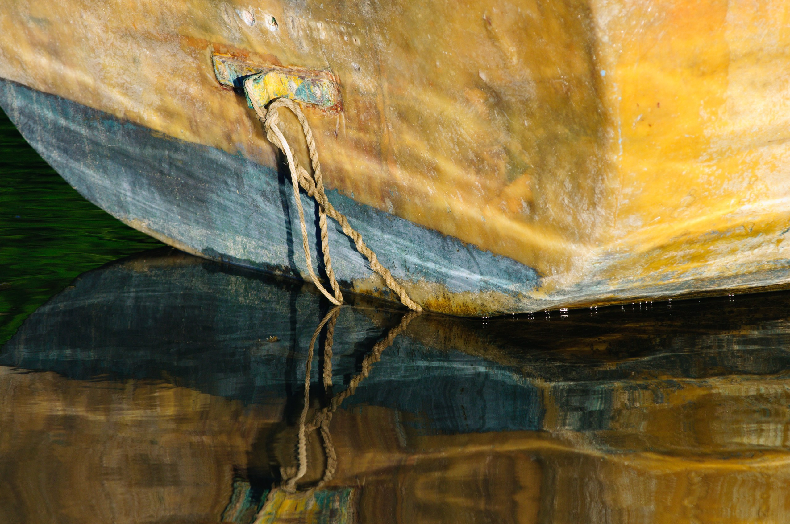 Отражение в воде. Авторские стильные фотокартины