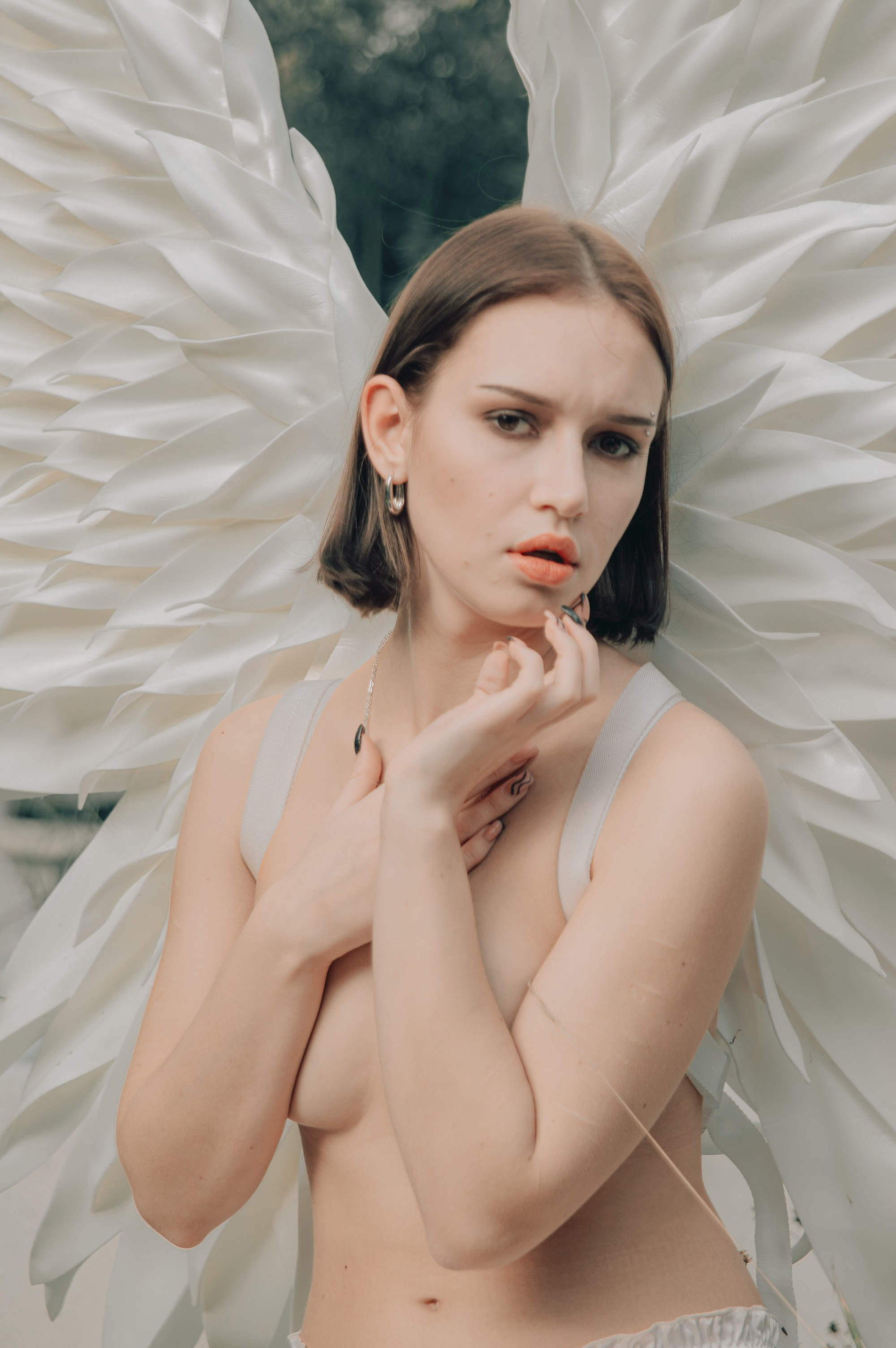 Девушка с ангельскими крыльями фотография в Сочи