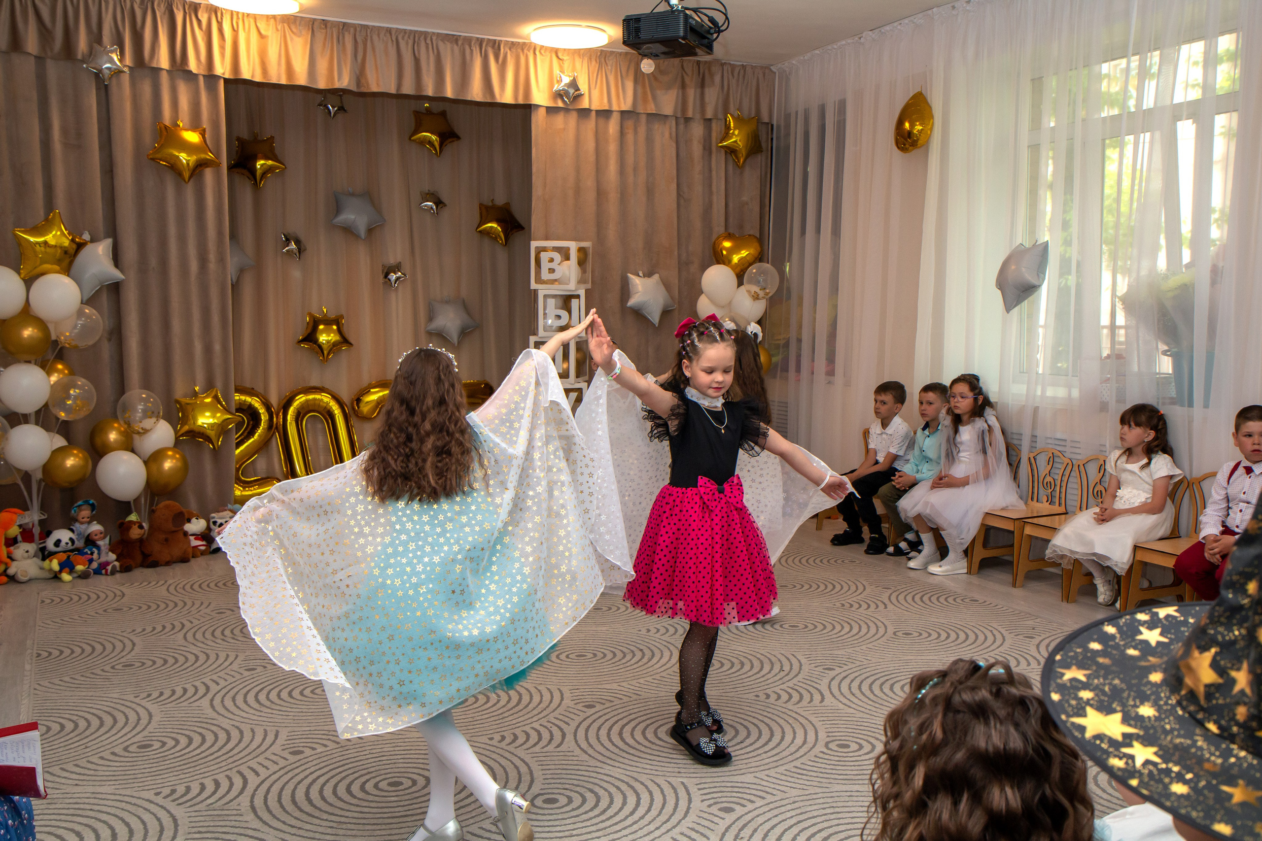 Впускной вечер в ДС «Солнышко» — 2025 г. Фотограф в Шелехове, лучшие выпускные альбомы в Шелехове