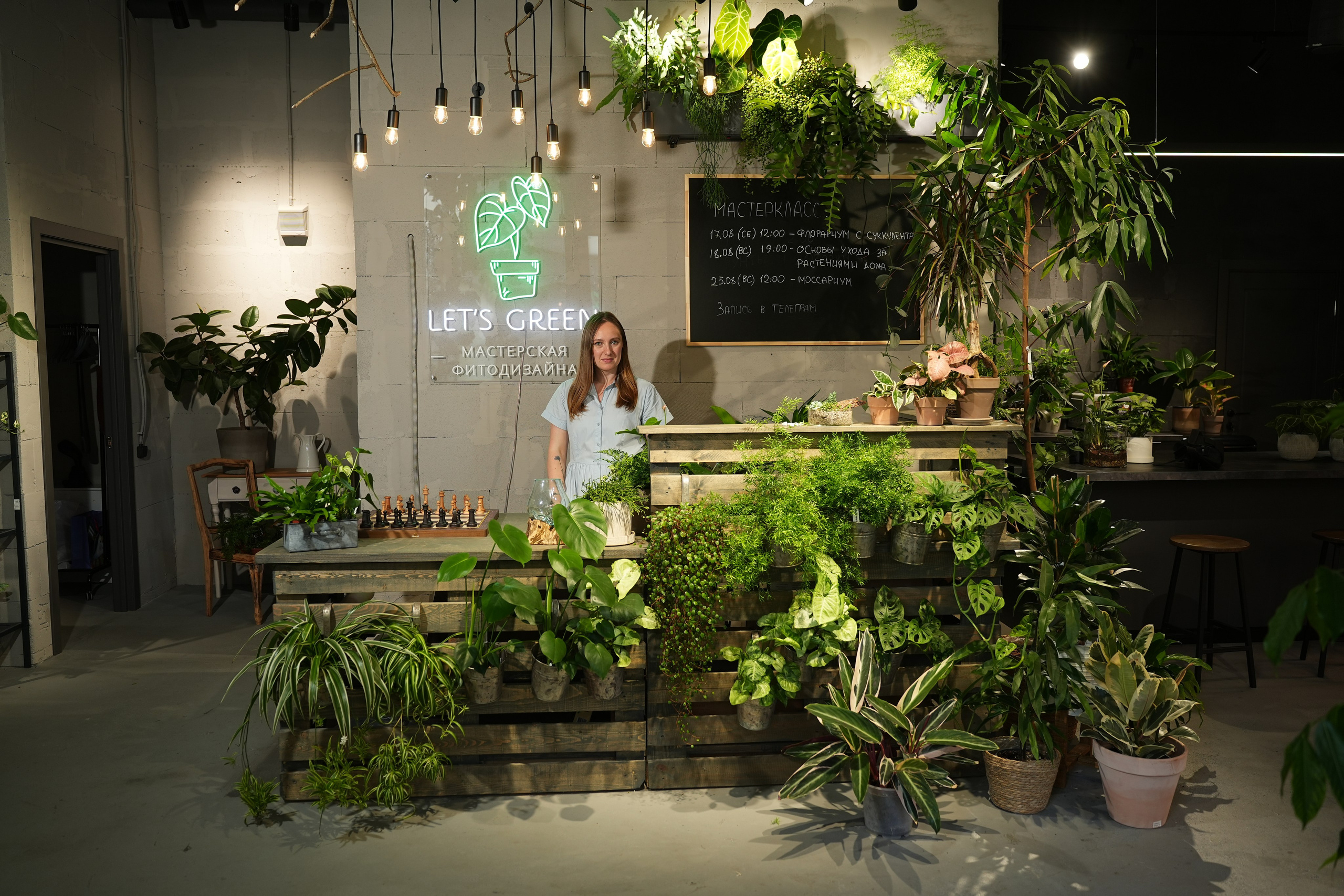 Интерьерная фотосъемка флористического магазина