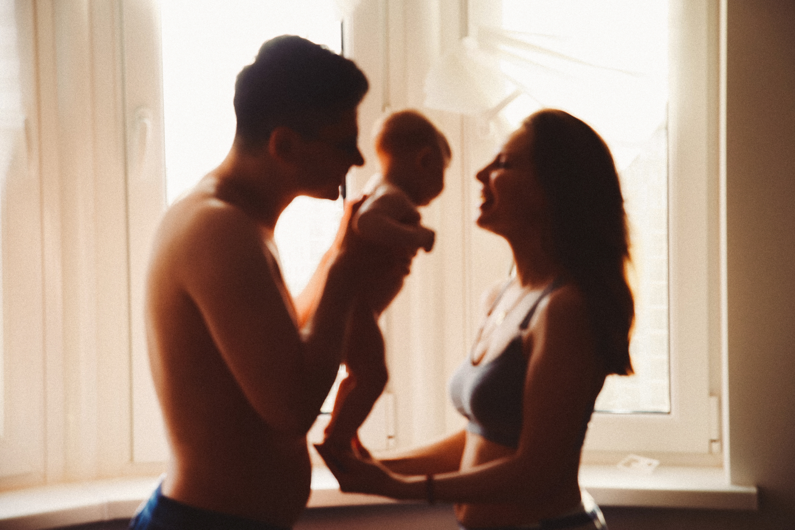 Константин Юлия и маленькая Софи. Детский и семейный фотограф в Москве Алёна Шестунова