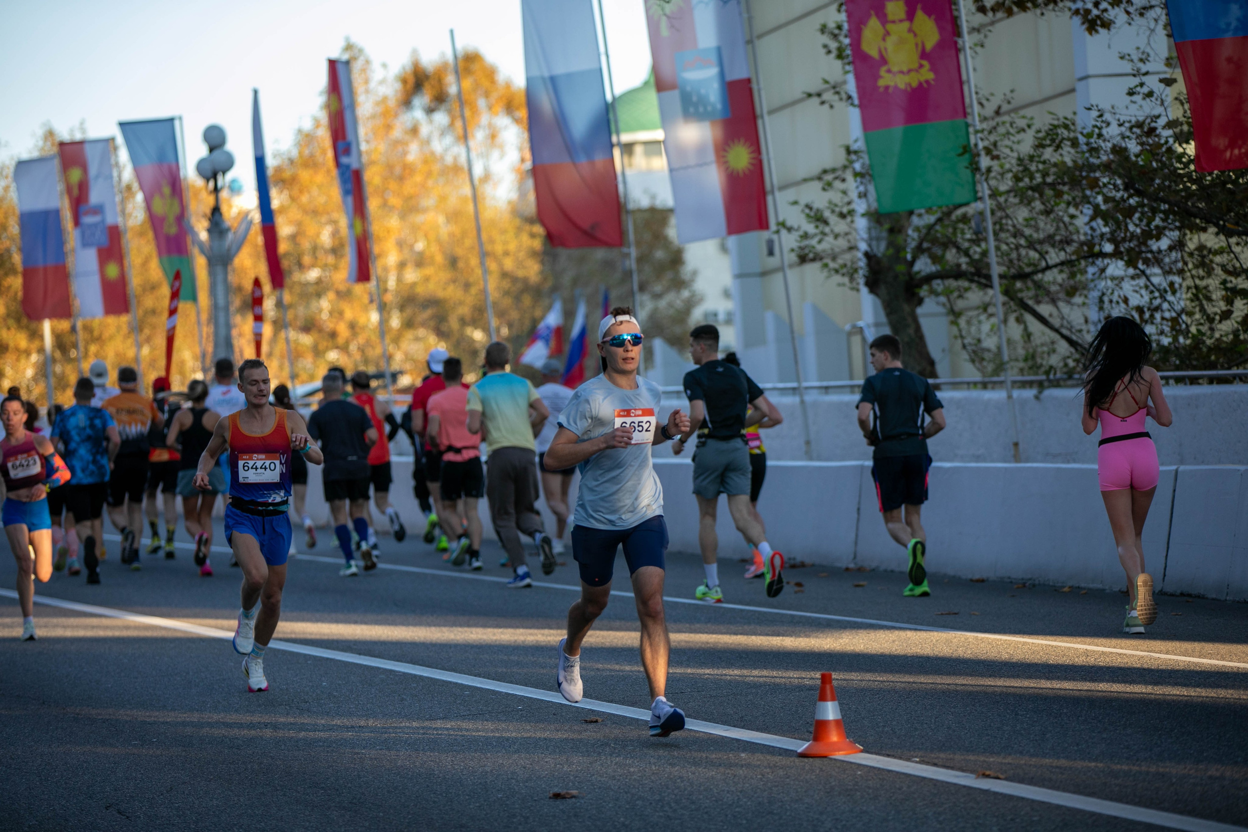Сочи Марафон по бегу — 2025.11.03. Фотограф из Сочи Регина Труфанова