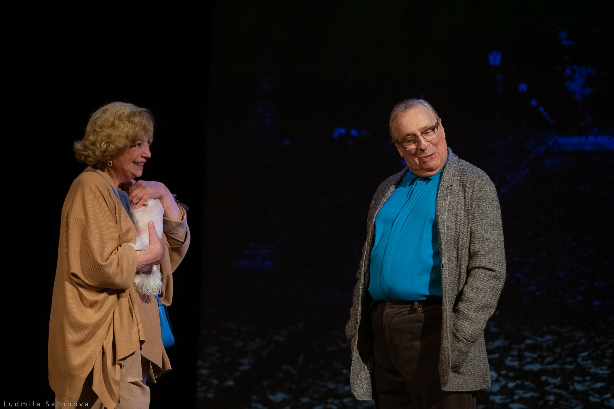 Трое в парке, не считая собаки. Театр Чехова. Lucytheatre