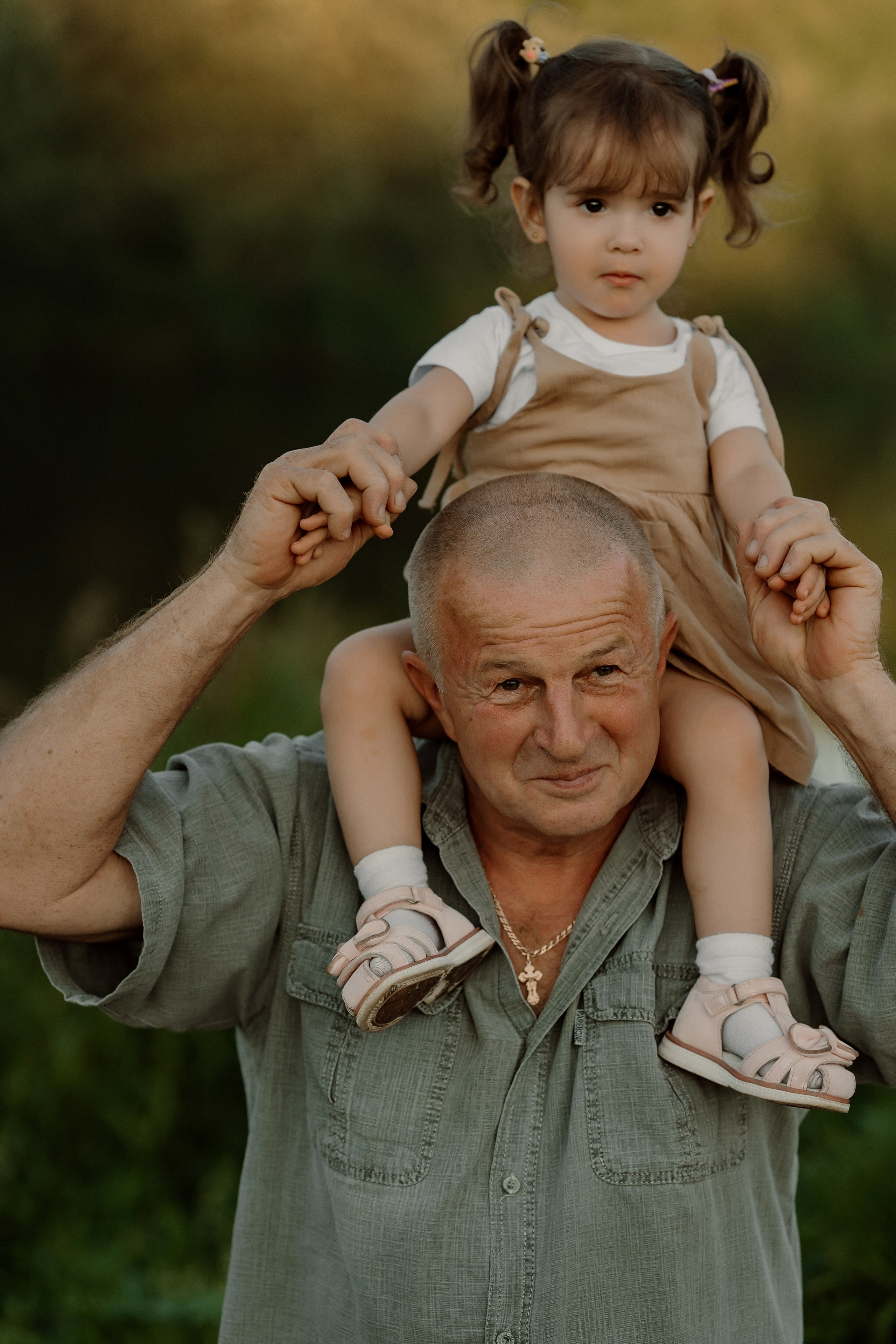 Съемка с внуками. Свадебный и индивидуальный фотограф в Суворове Клюева Мария