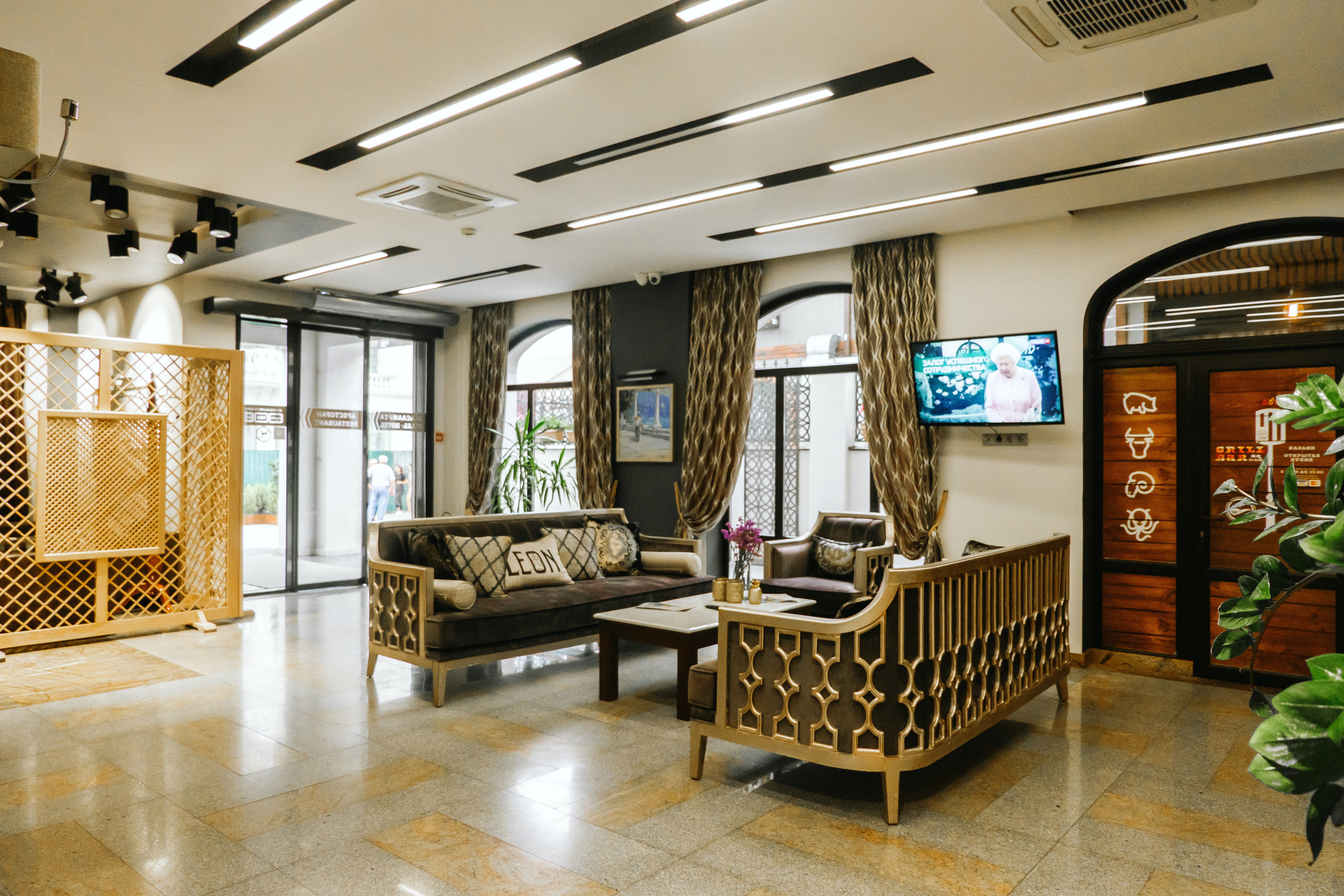 Boutique Hotel Leon. Photographer Cyprus