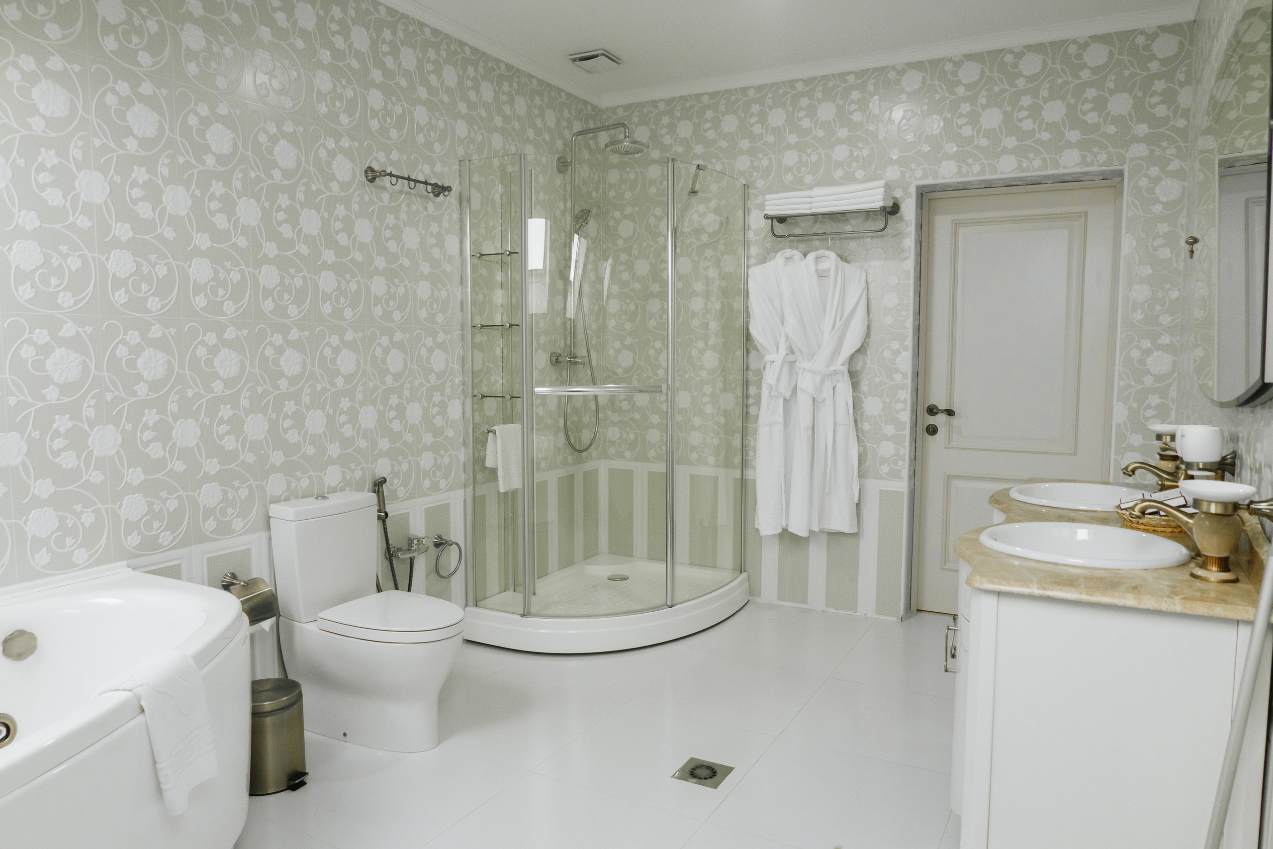 Boutique Hotel Leon. Photographer Cyprus