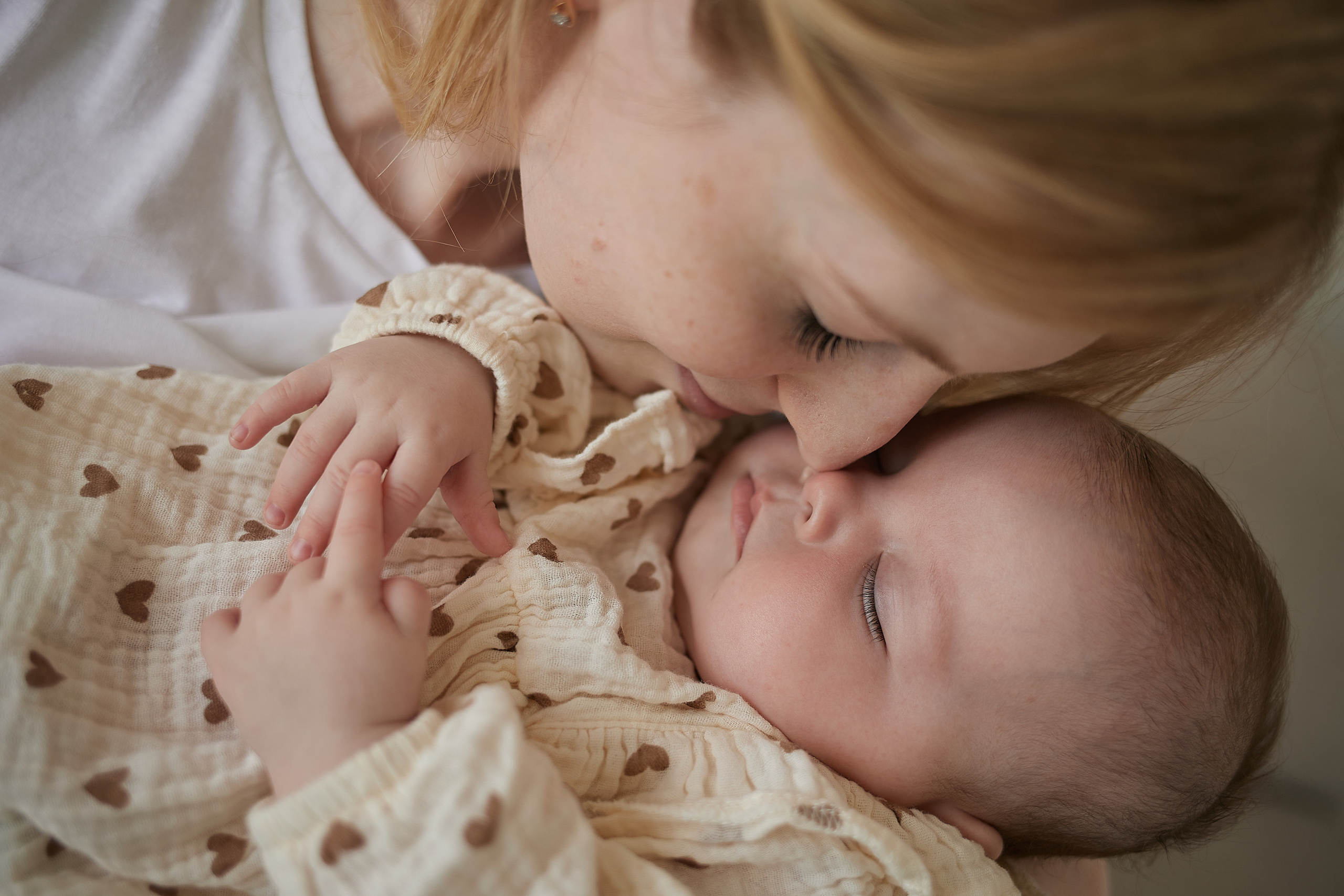 СЕМЕЙНЫЕ/ДЕТСКИЕ. ФОТОГРАФ НОВОРОЖДЕННЫХ ЧЕРЕПОВЕЦ САНКТ-ПЕТЕРБУРГ