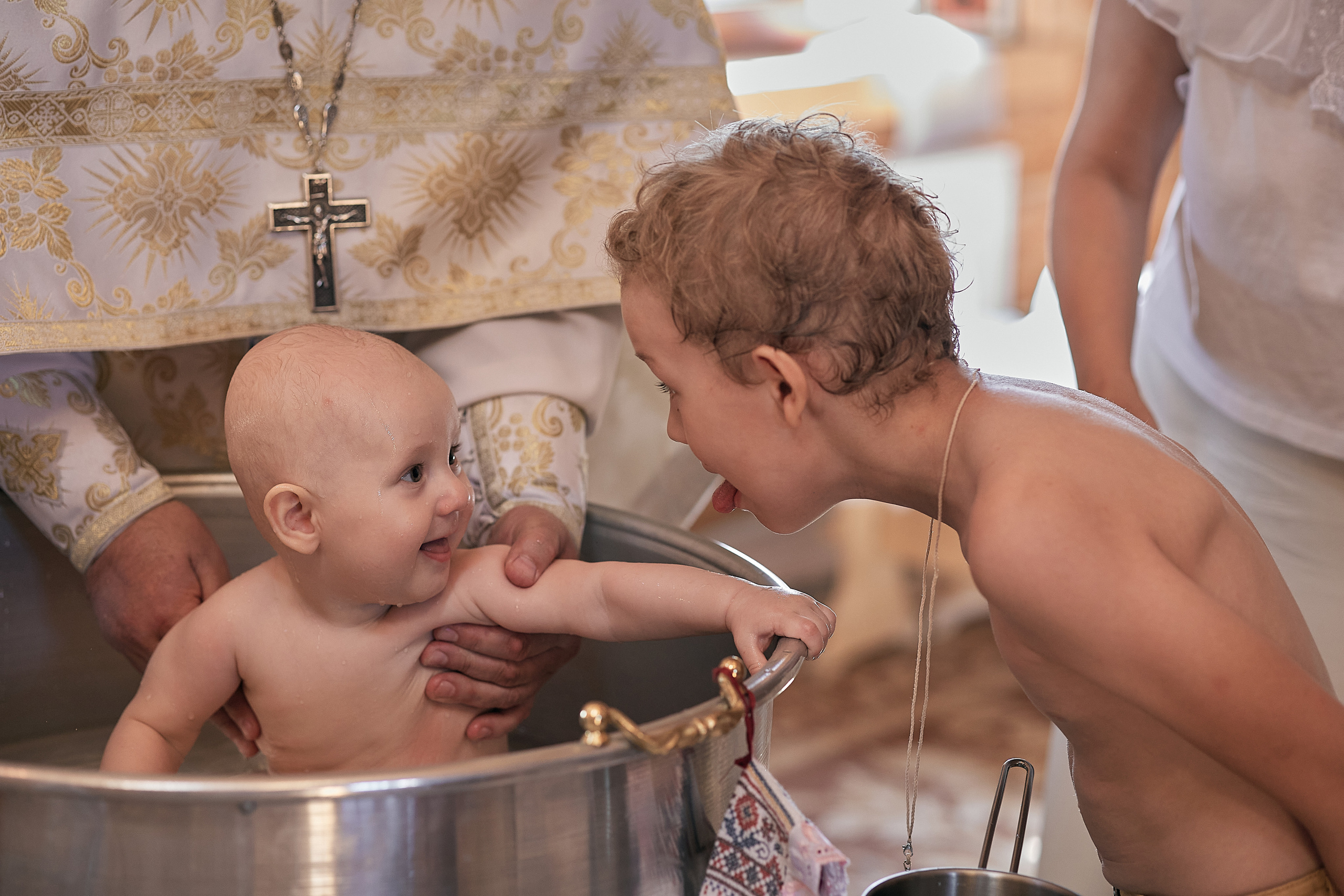 ТАИНСТВО КРЕЩЕНИЯ. ФОТОГРАФ НОВОРОЖДЕННЫХ ЧЕРЕПОВЕЦ САНКТ-ПЕТЕРБУРГ
