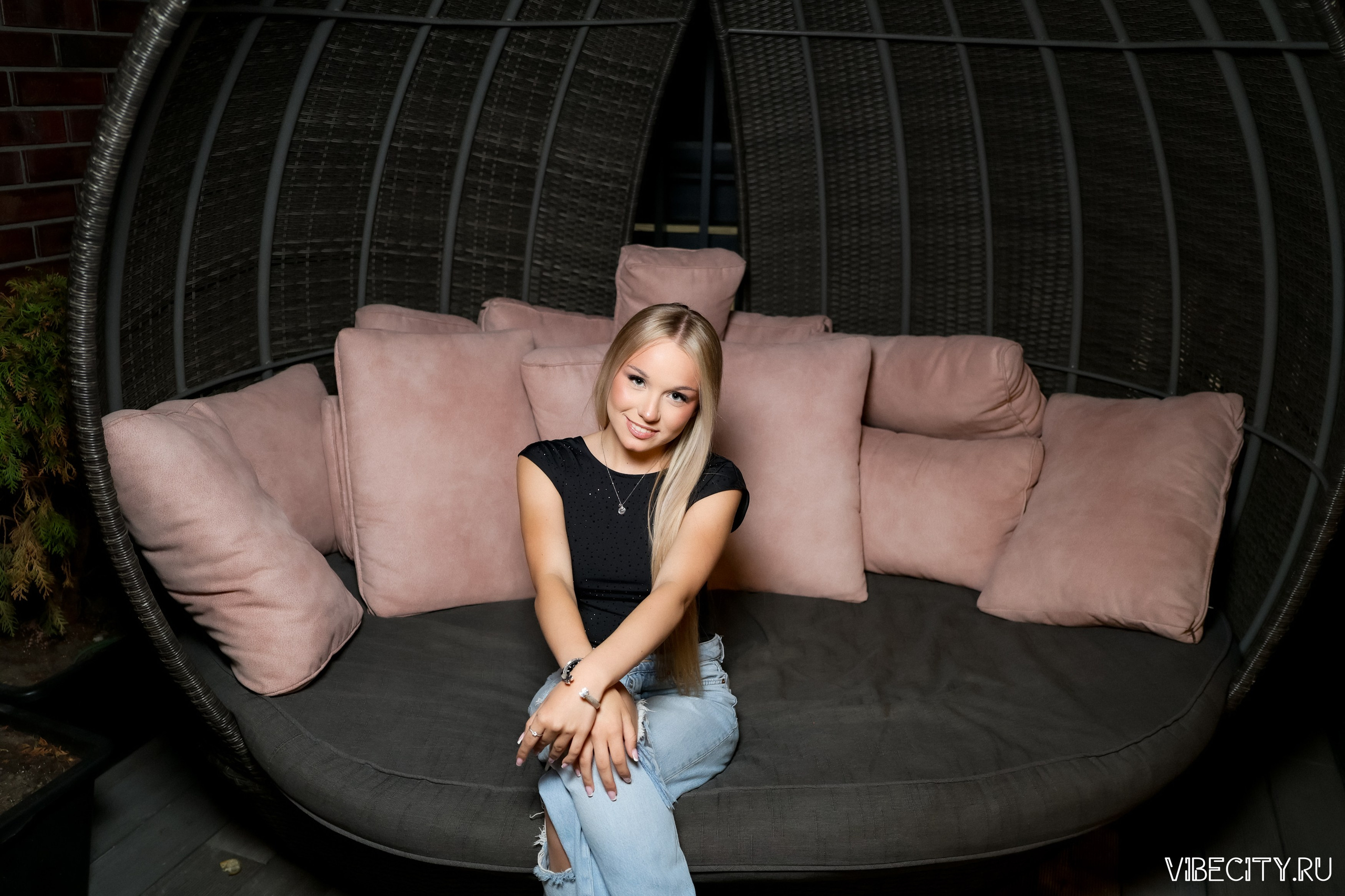 DOUBLE U. VIBECITY.RU Вайб Сити Ру Фоторепортажи Фотоотчеты Калининград