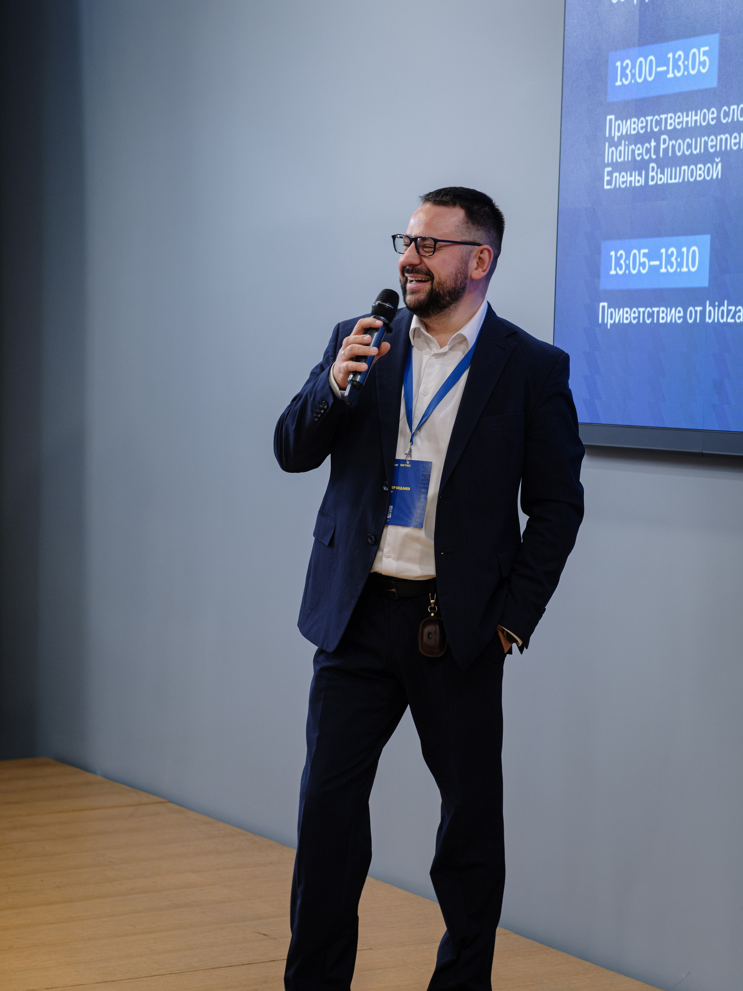 METRO. Репортажный и портретный фотограф в Москве Илья Спиридонов