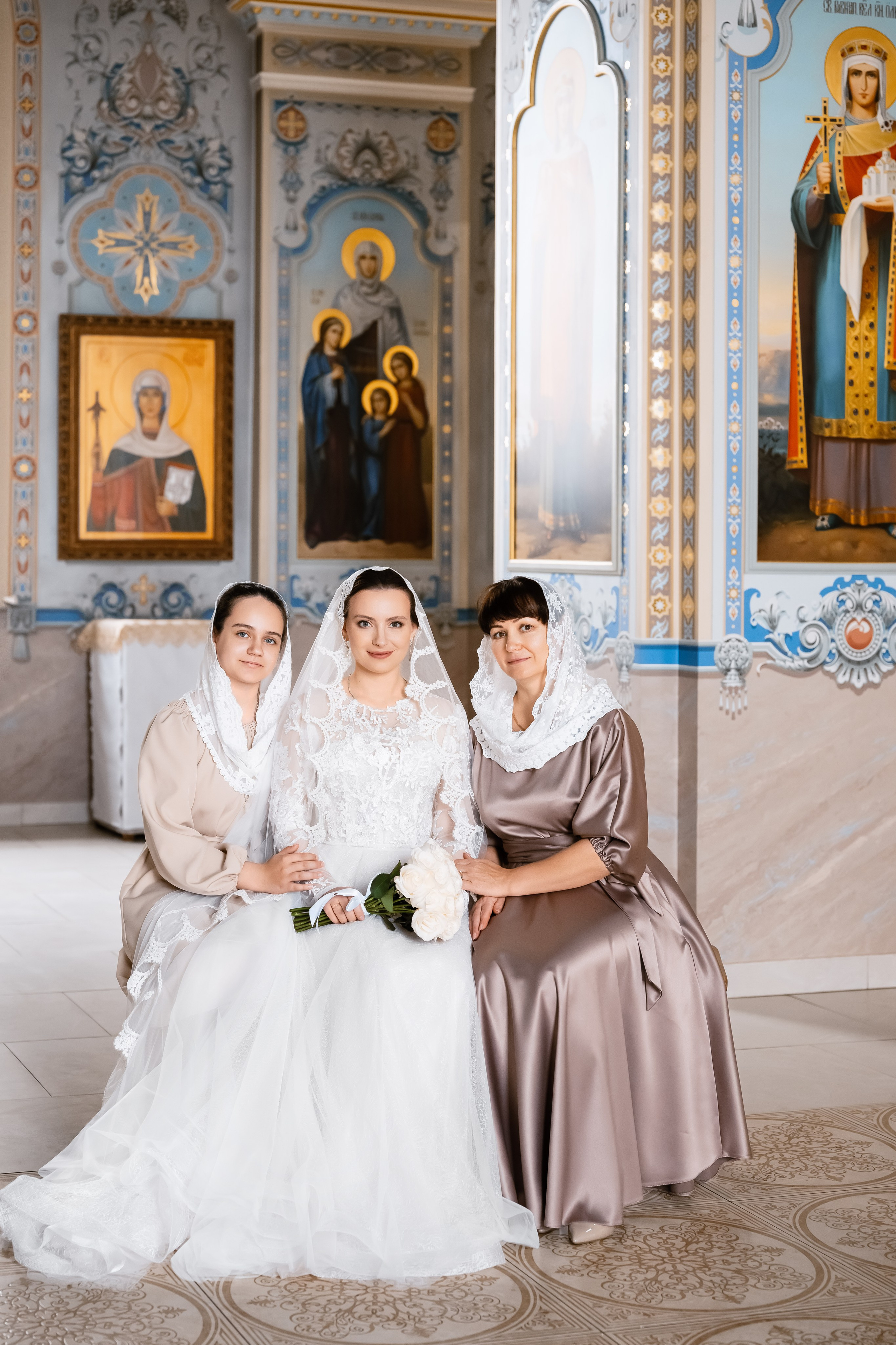 Храм Введение во храм Пресвятой Богородицы. Церковный фотограф на Таинство Крещения и Венчания в Оренбурге и Оренбургской области Екатерина Белкина