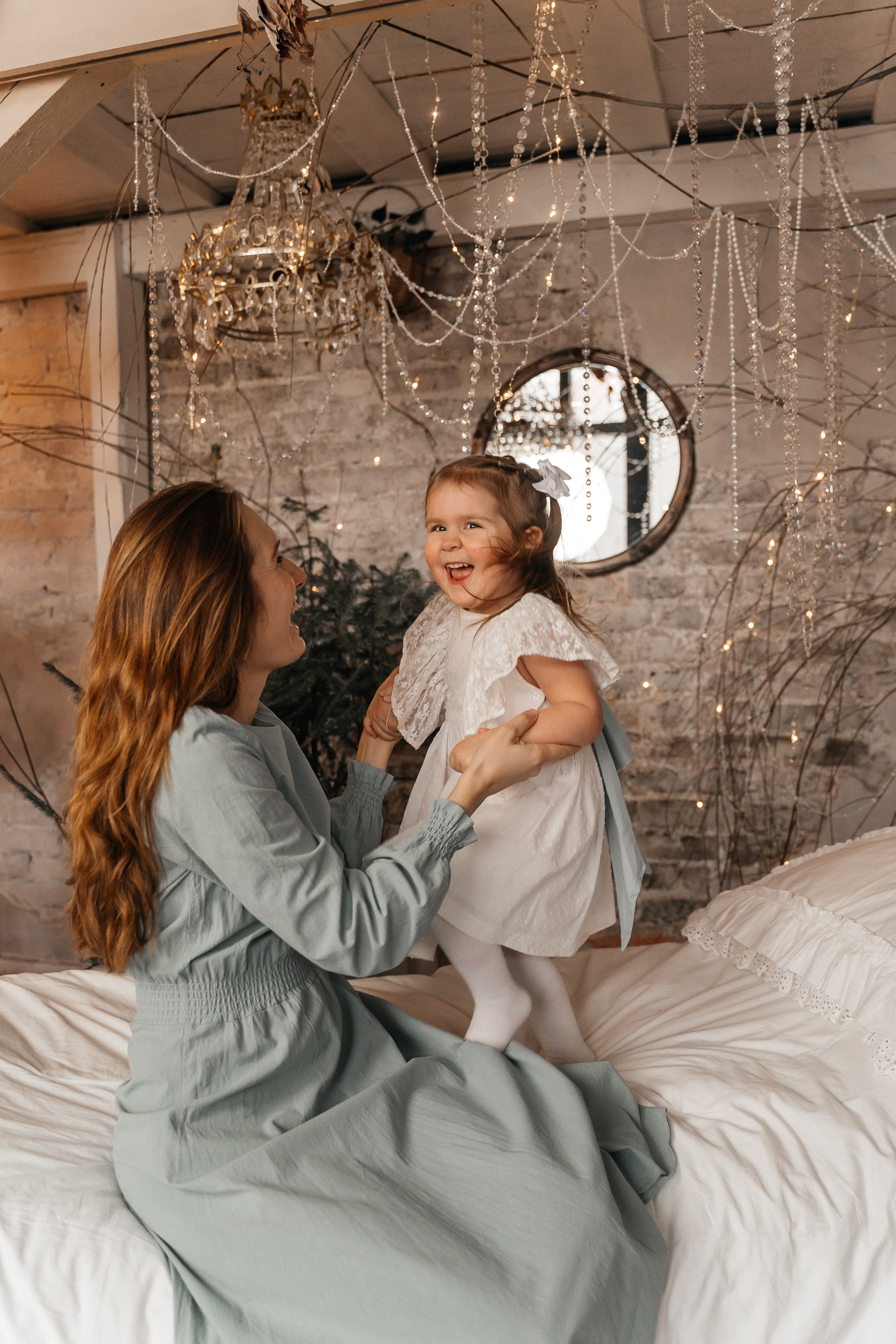 Серёжа, Аня и Василина. Волик Мария