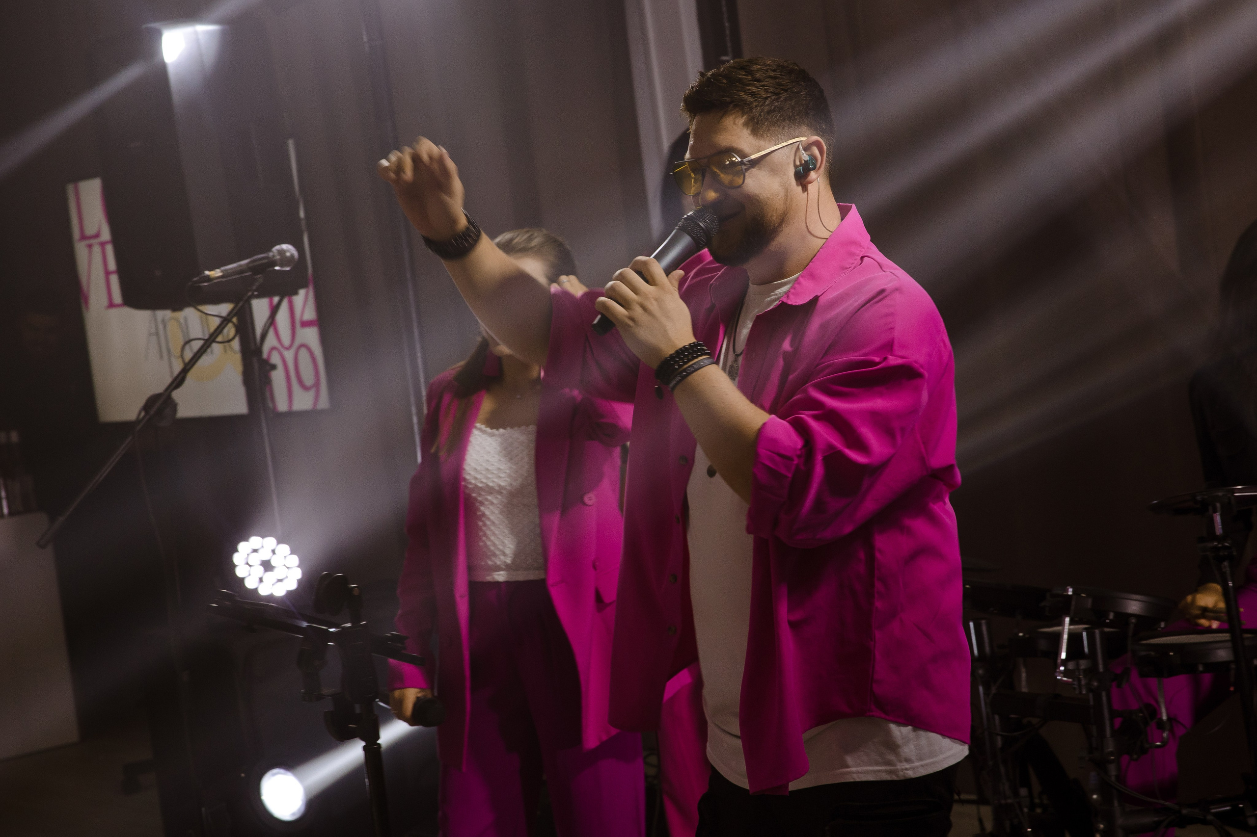 Яркая свадьба в «Нет на карте» в Самаре. Свадебный и семейный фотограф в Самаре и Тольятти | Елена Топанцева