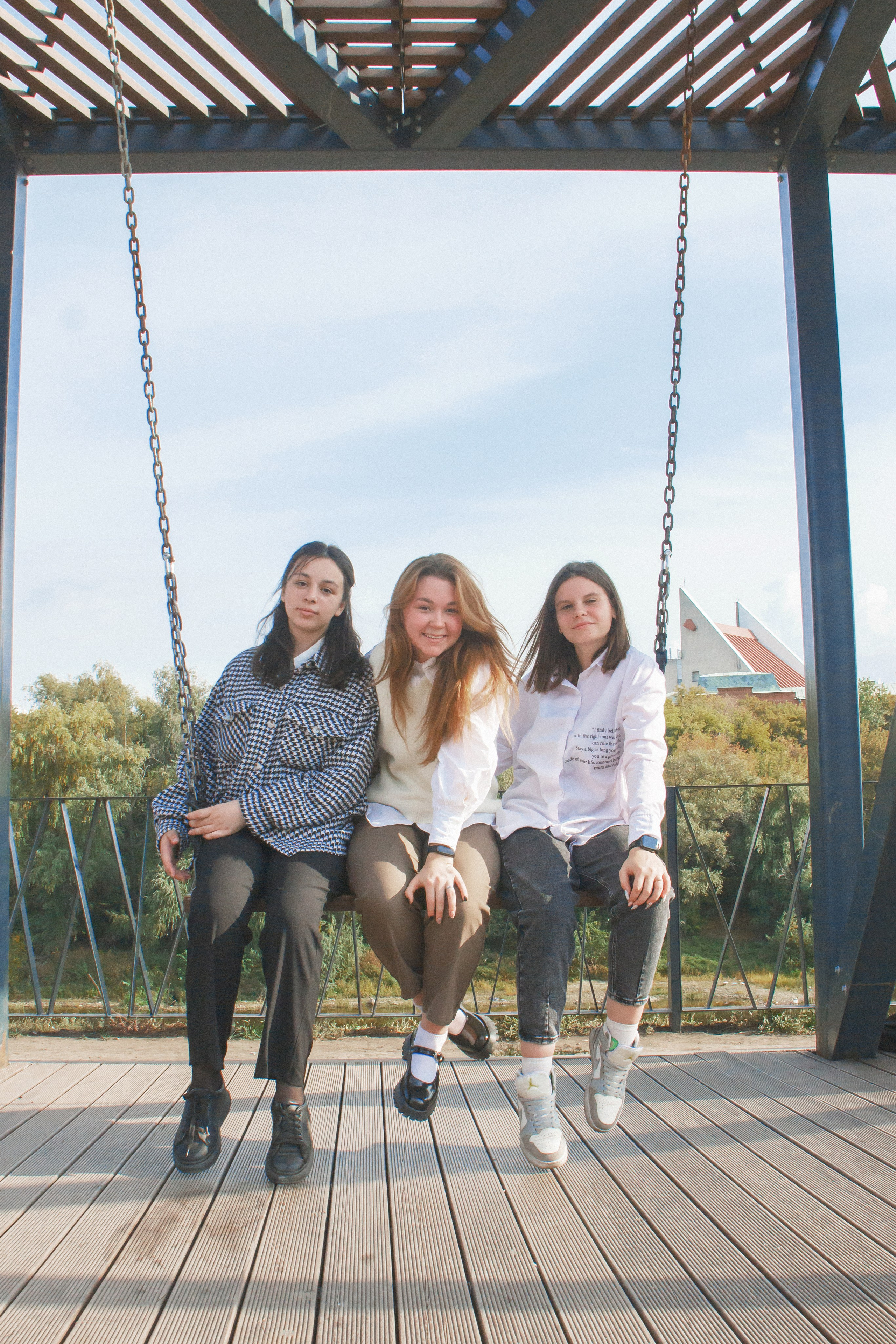 Выпускной альбом 2023. Фотограф и видеограф в Омск/Москва Сащенко Лера