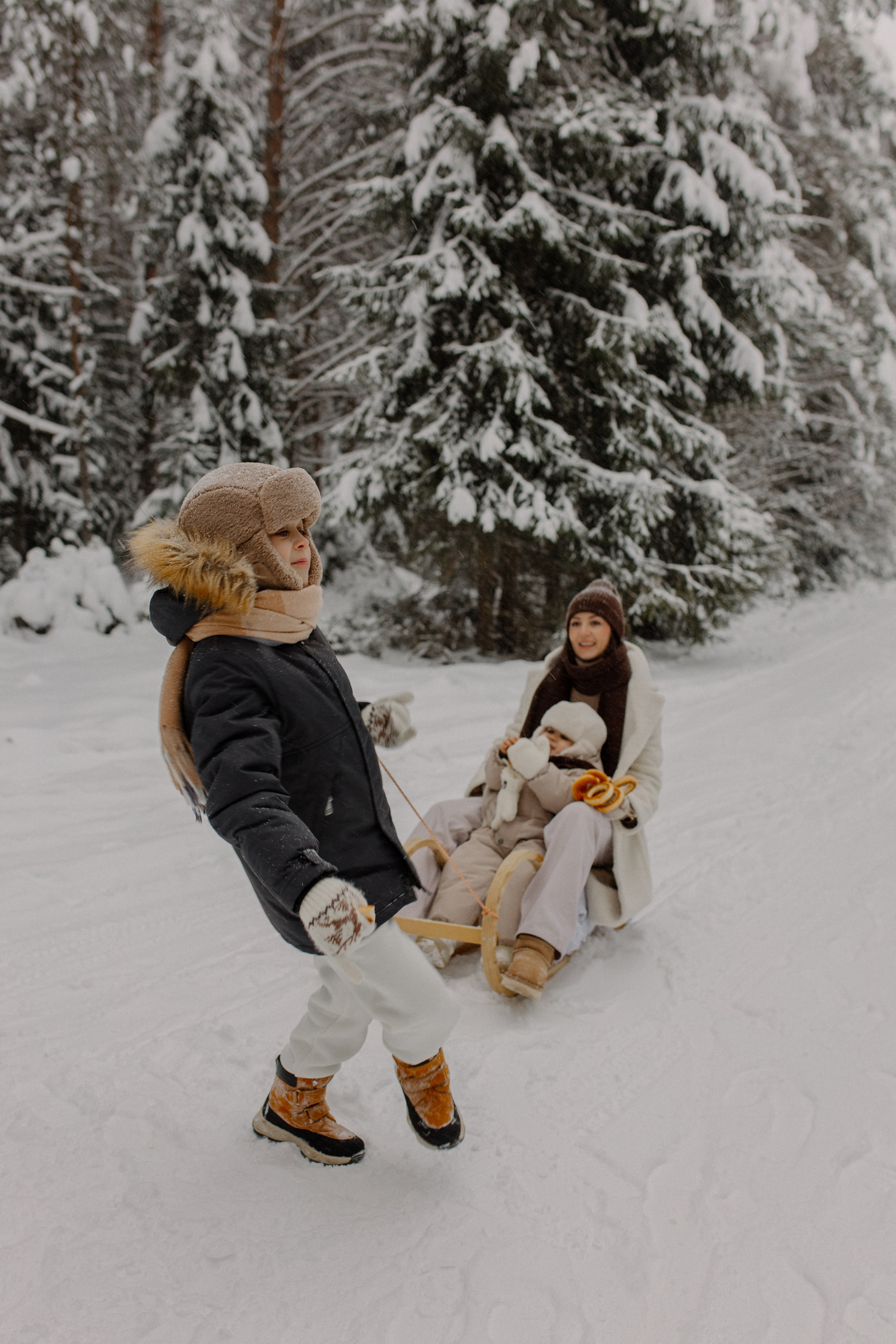 Алёна, Лёша и Миша. Семейный фотограф Тихвин, Санкт-Петербург и ЛО