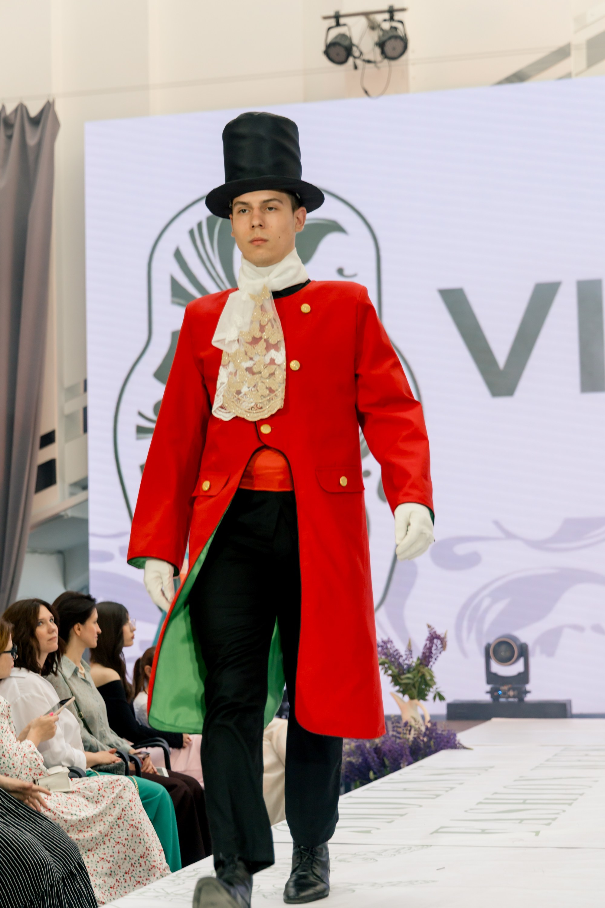 Smolensk Fashion Week 2025_День 2_Смоленская матрешка. Главная