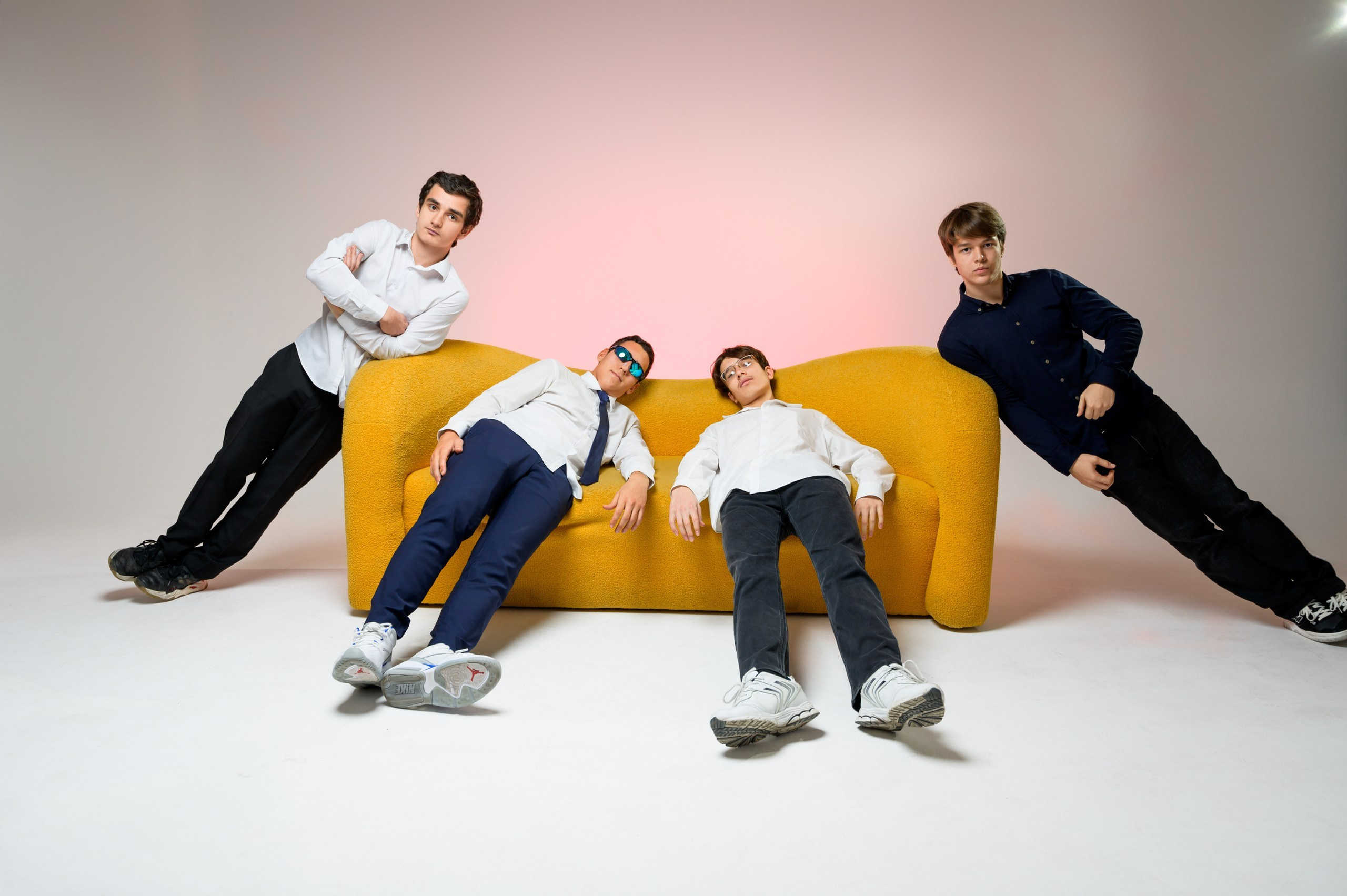 Репортажно — постановочные. Выпускные альбомы в Москве и Подмосковье