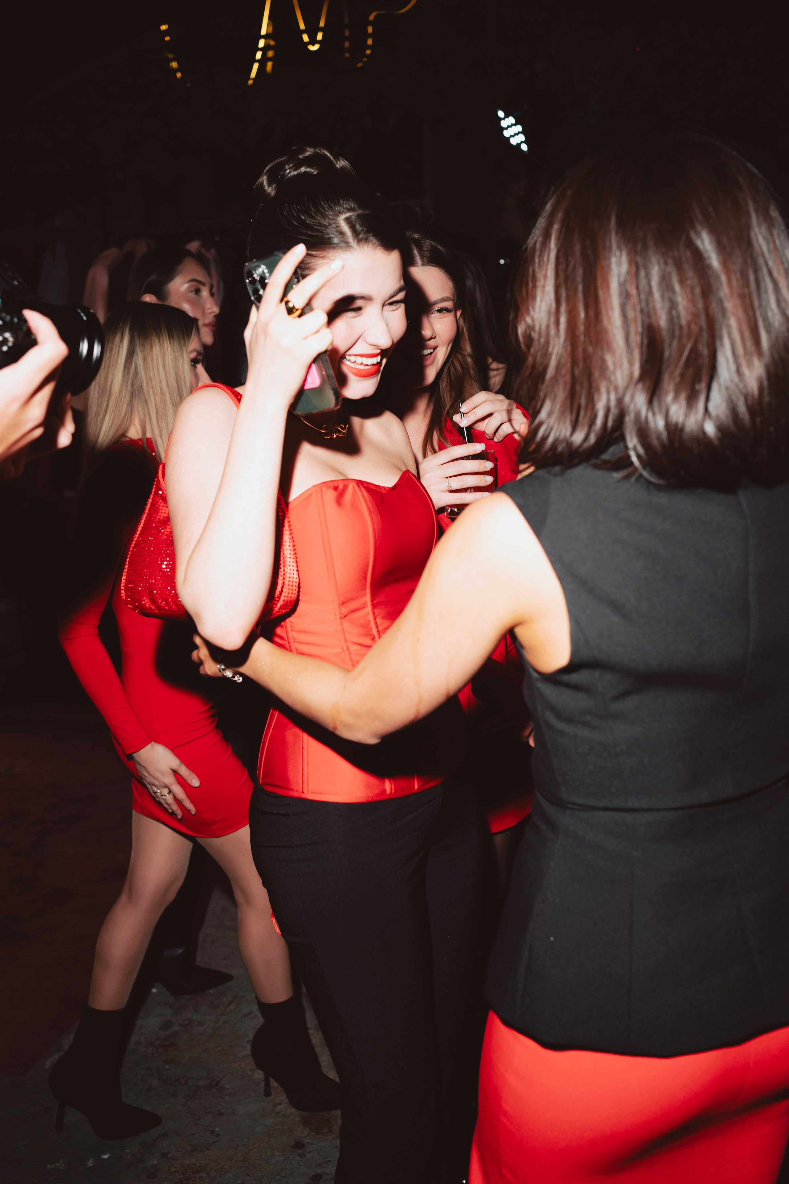 SO STRIP // Woman's moment. Репортажный фотограф в Казани Виктория Трунова