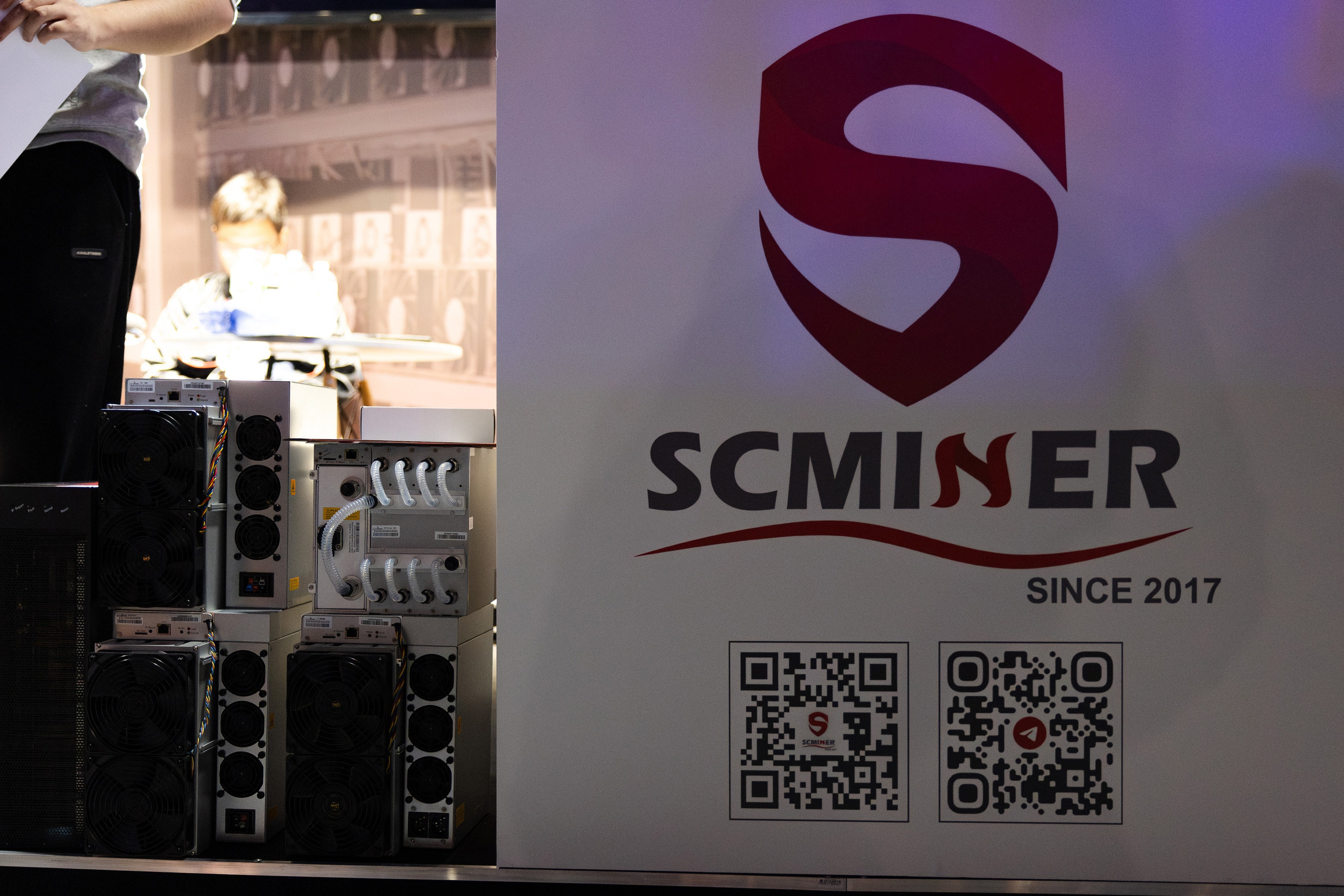 Crypto Summit. Свадебный репортажный фотограф в Москве