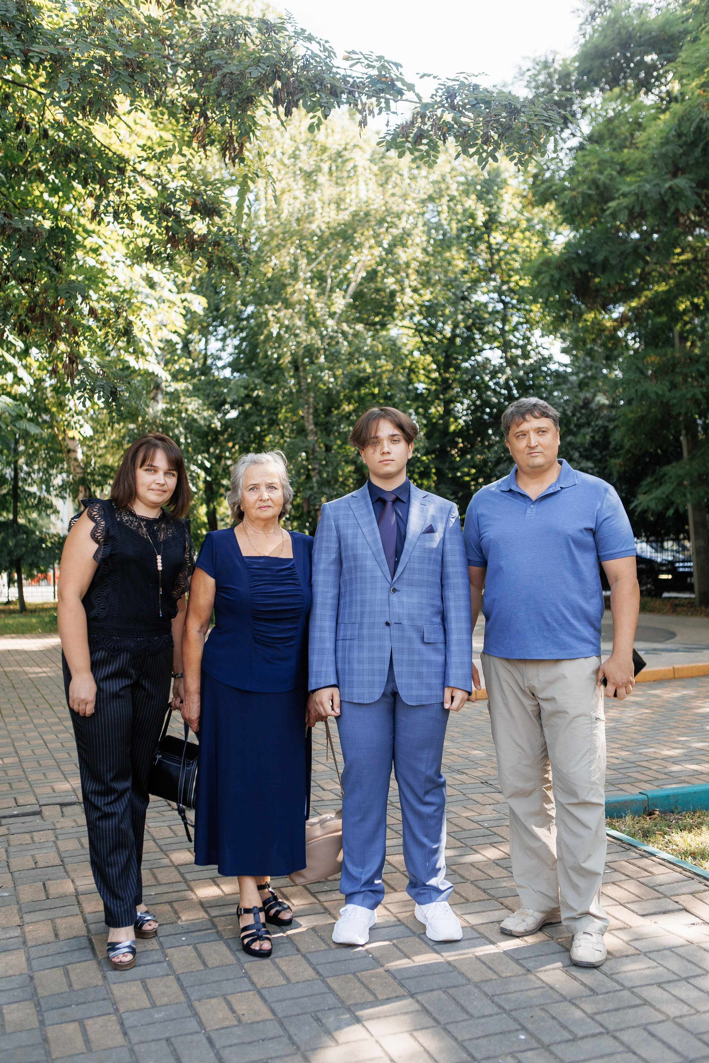 Выпускной Гимназия 12 2024 г. Свадебный и портретный Фотограф в Липецке Дмитрий Котюков