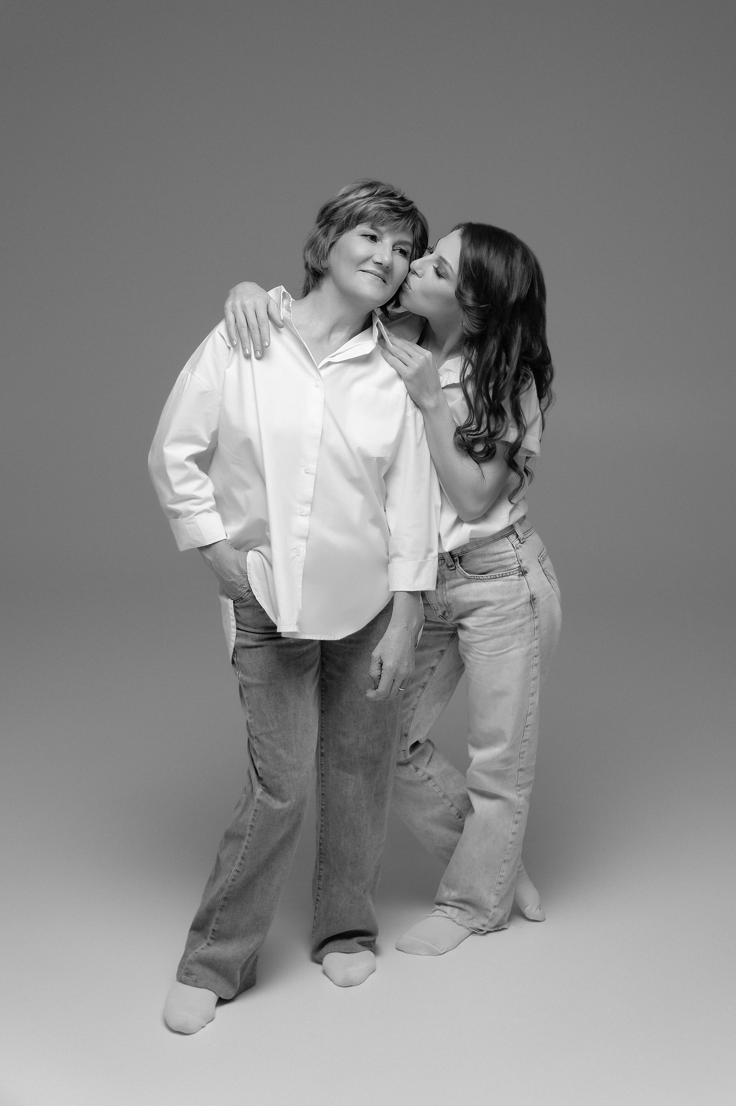 Анна с семьёй. Фотограф беременности в Екатеринбурге Илона Филатьева