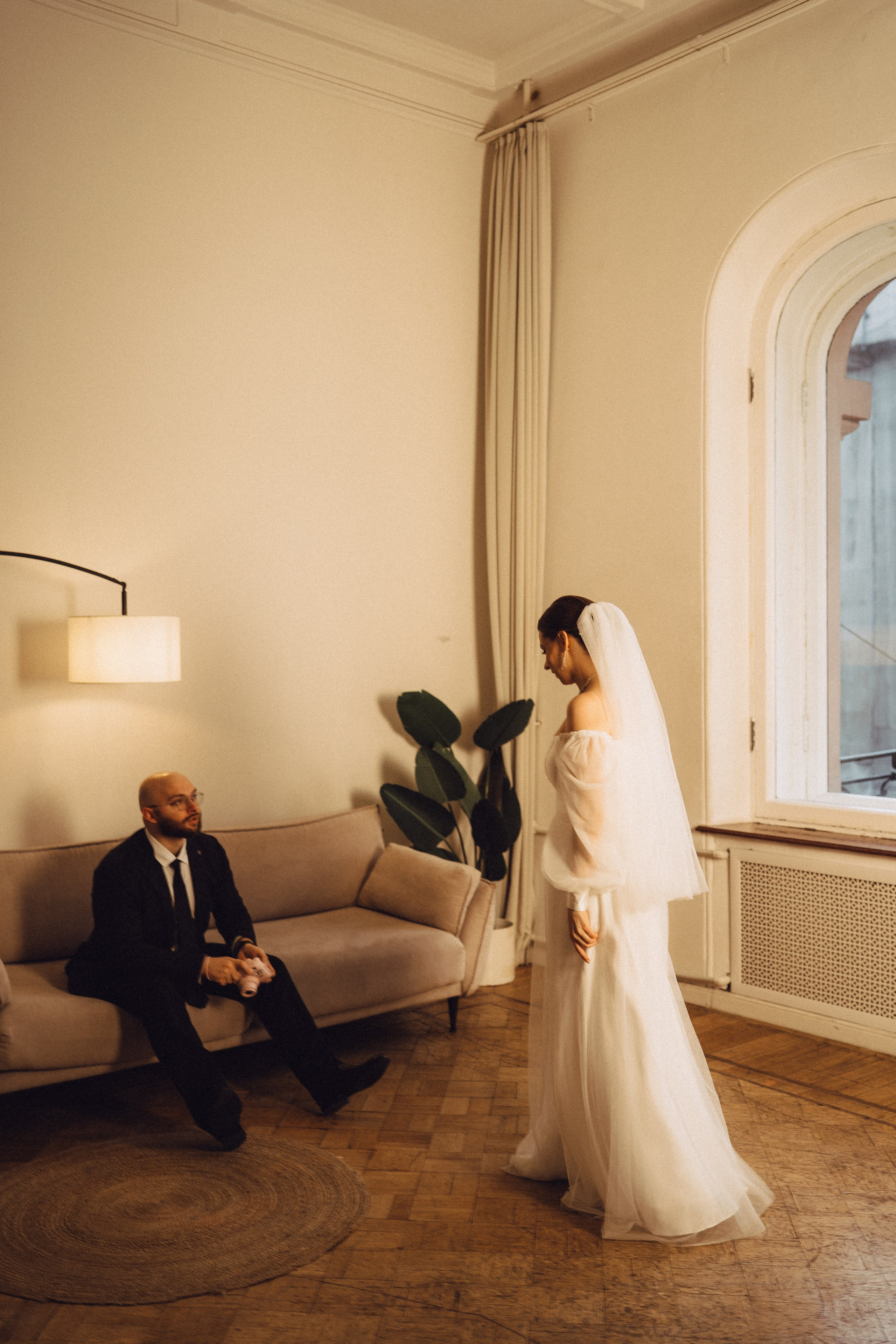 СВАДЕБНАЯ СЬЕМКА ВО ВТОРОМ ДВОРЦЕ (ДЕКАБРЬ) ТАКЖЕ СЬЕМКА В СТУДИИ НА ЧЕРНЫШЕВСКОЙ. Профессиональный фотограф, Санкт-Петербург — Виктория Богомолова