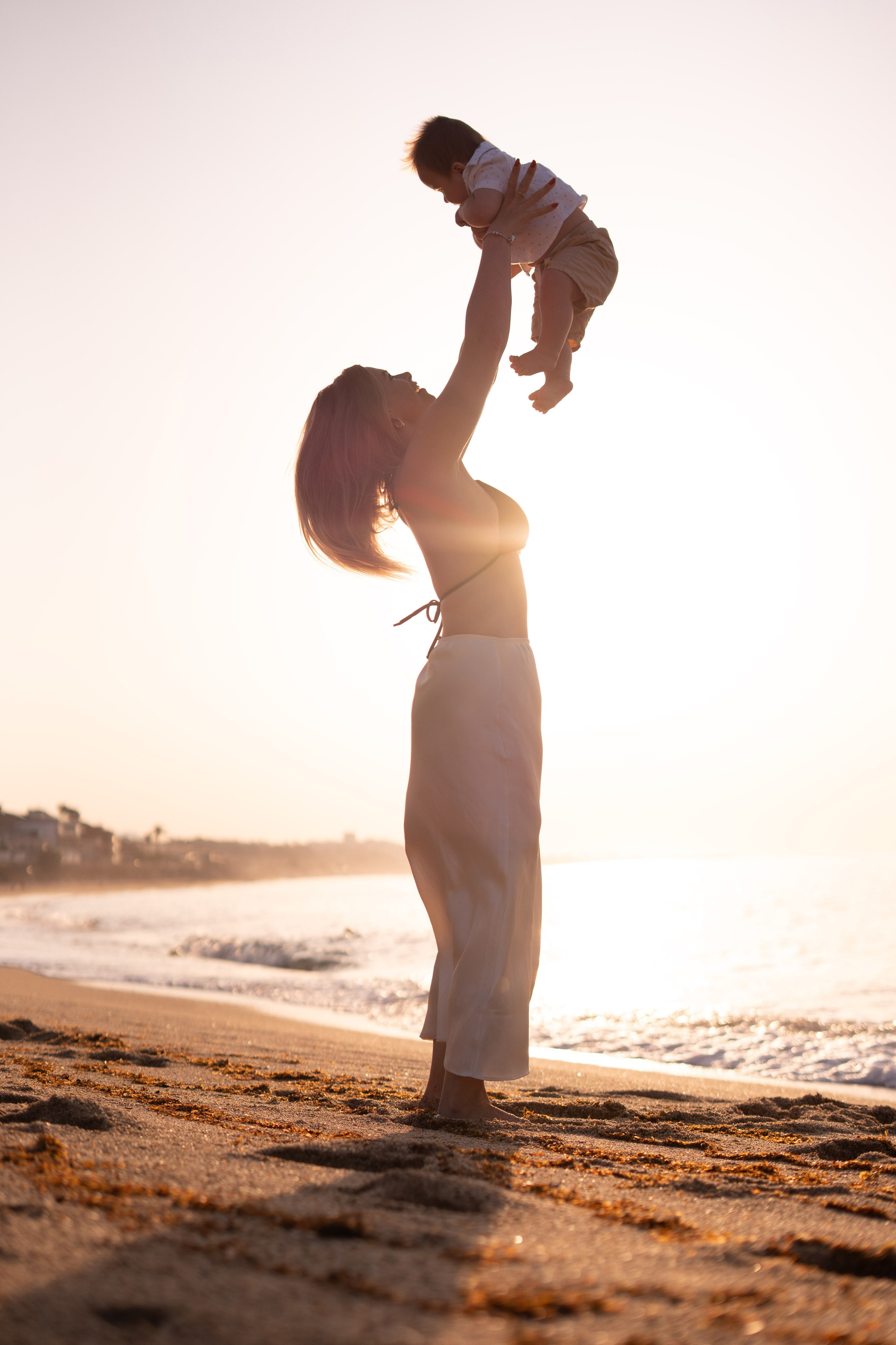 Masha and Timur. Wedding Photographer in Barcelona and Medellin