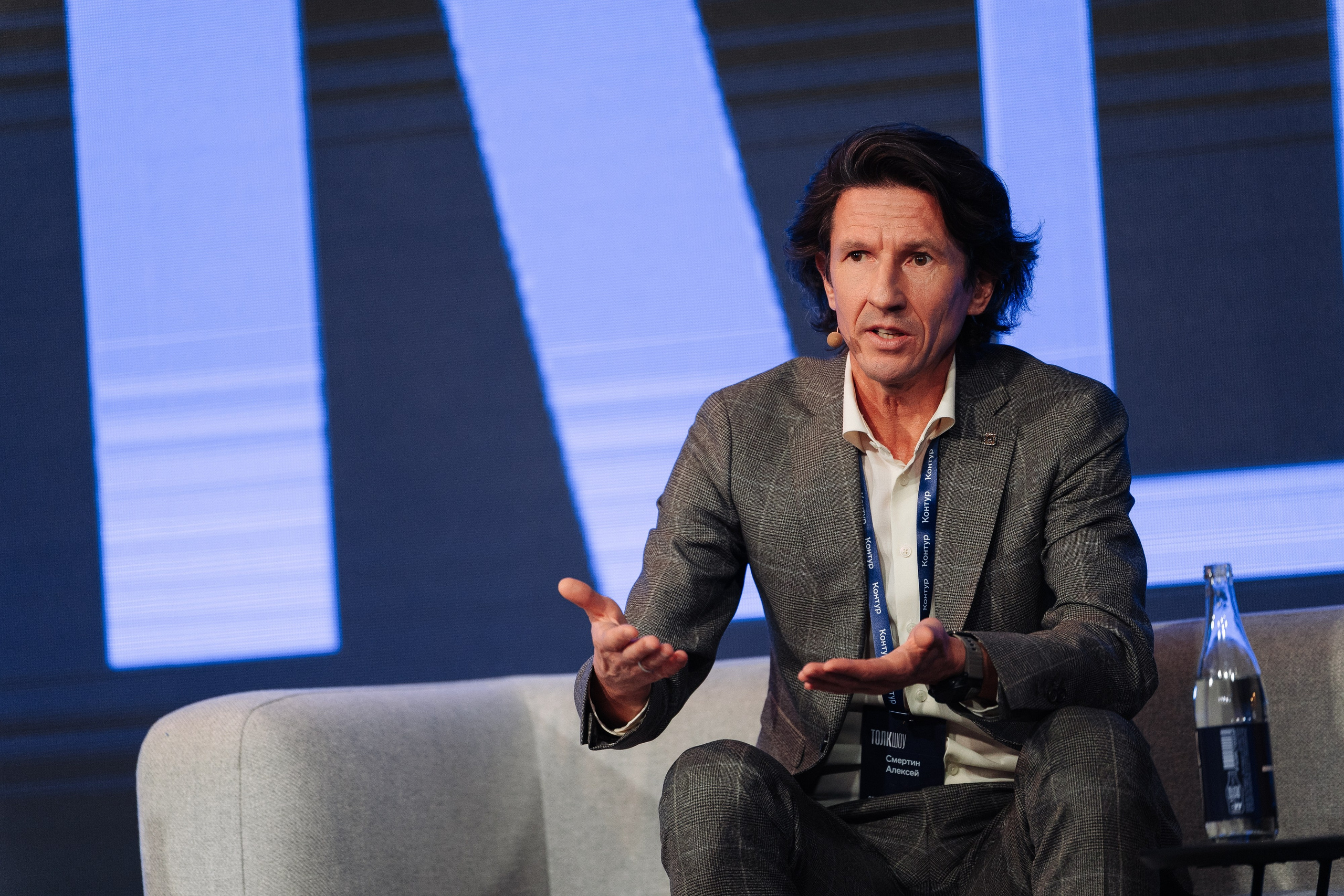 Контур Толкшоу. Фотограф Олег Коровяков