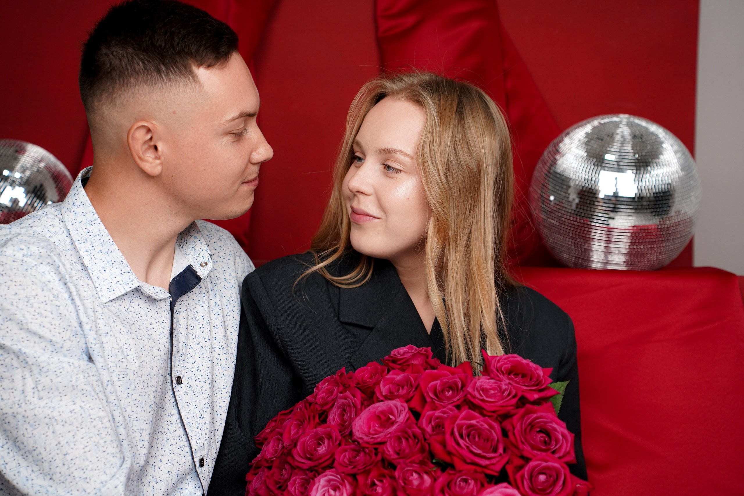 «Предложение руки». Love story в фотостудии Modo. Свадебный фотограф в Ростове-на-Дону. Таинство Крещения и Венчания, семейные фотосессии. Алёна Чёботова