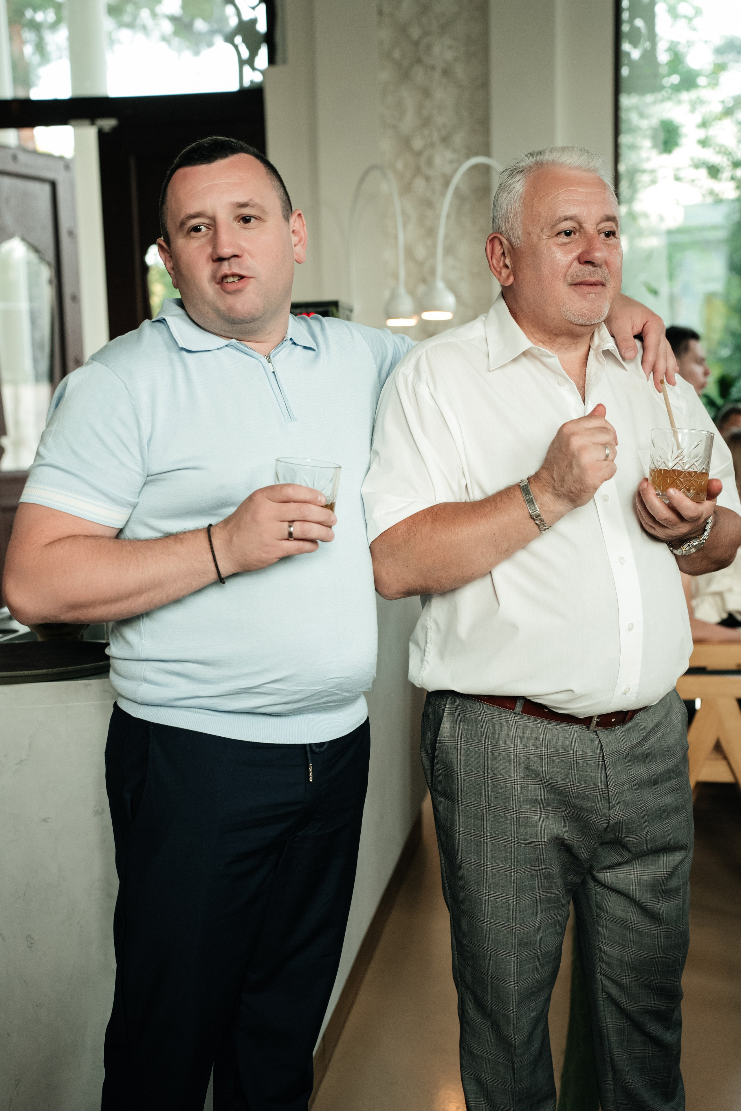 Ресторан Домик в саду, ВДНХ. Свадебный фотограф Москва Александра Аверкова