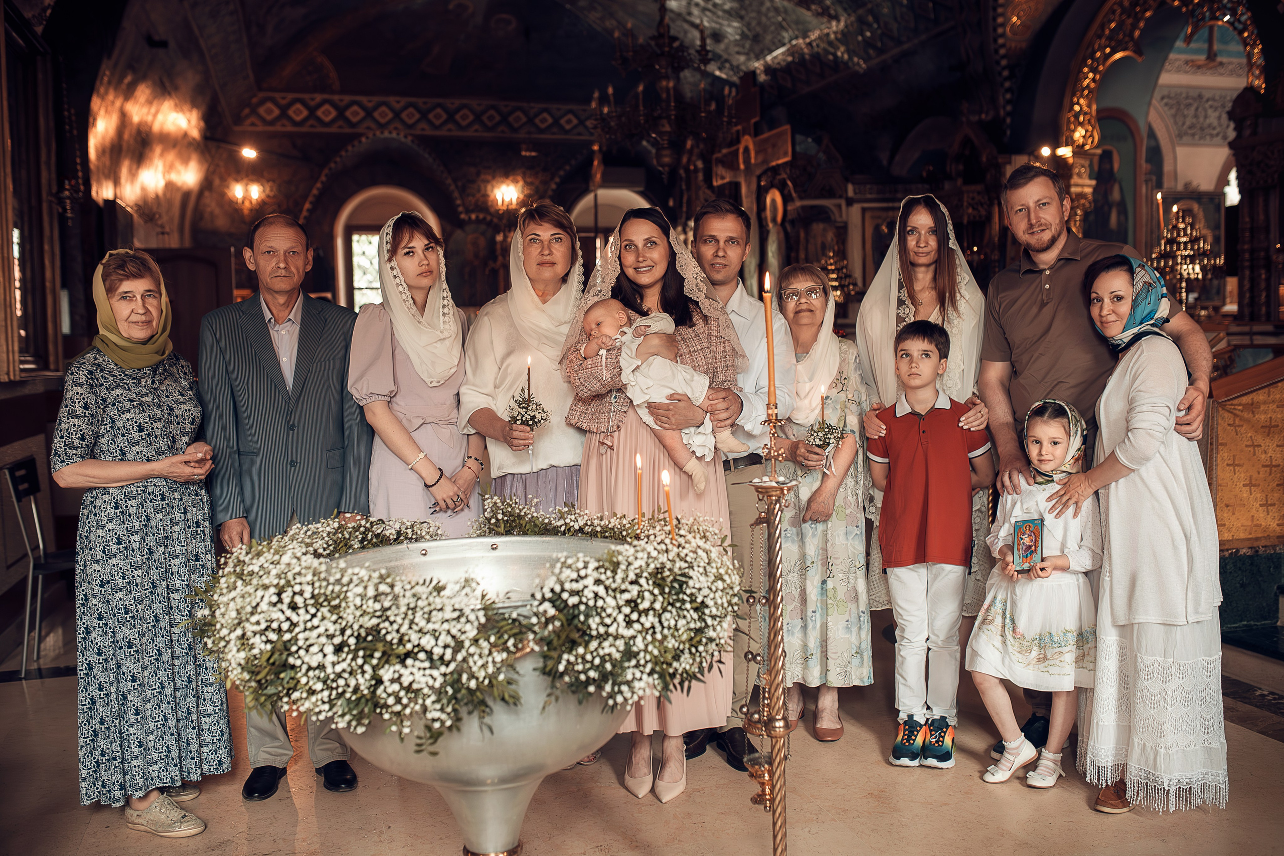 Фотосъёмка таинства крещения в Москве