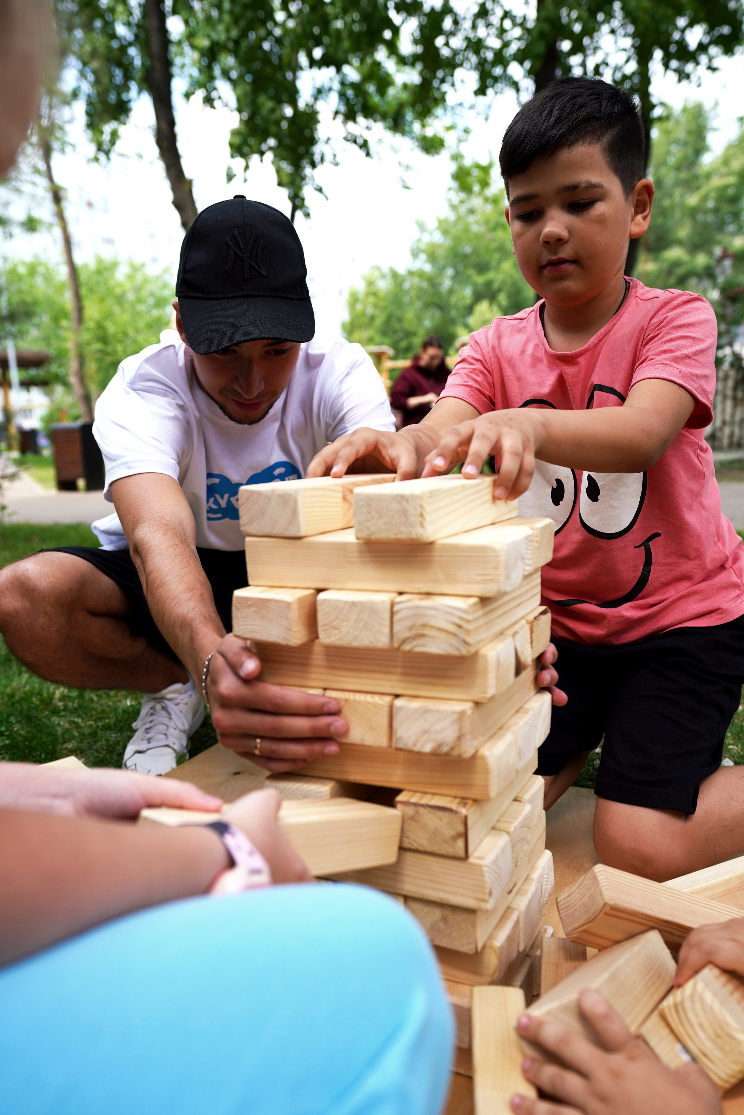«Наш двор» ул. М.Чуйкова 25 Казань, 2025. Фотограф Казань