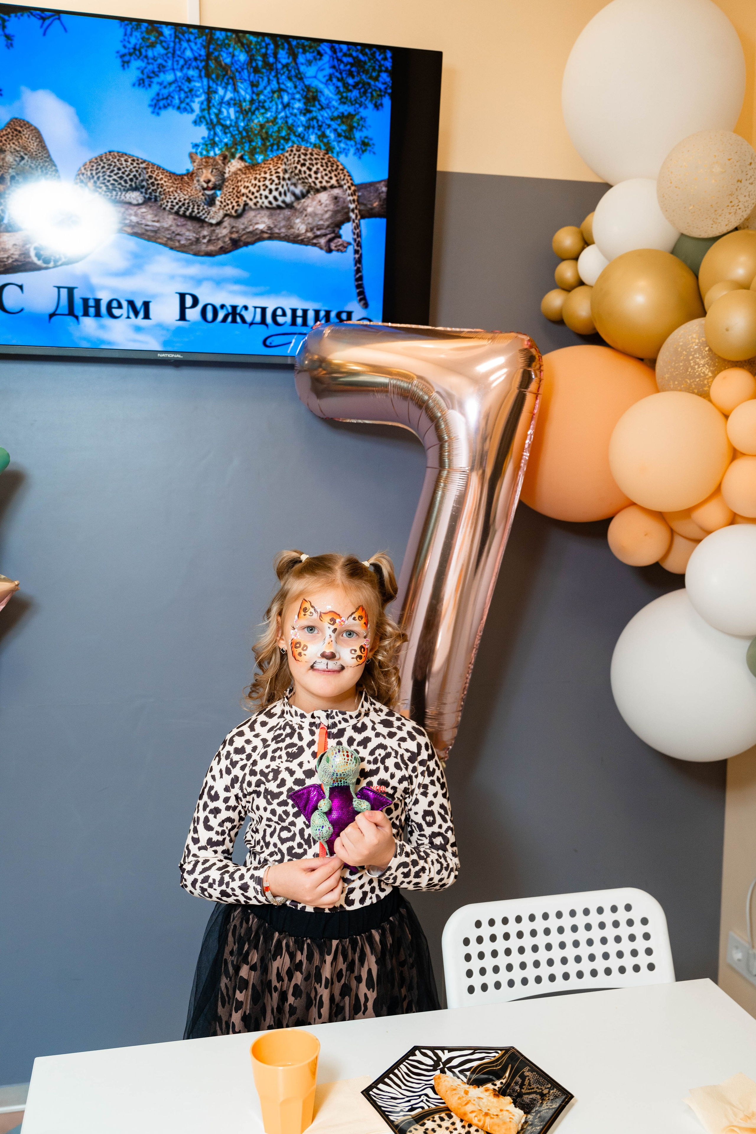 День Рождения Лауры в TiDi-клуб. Фотограф Никита Комаров