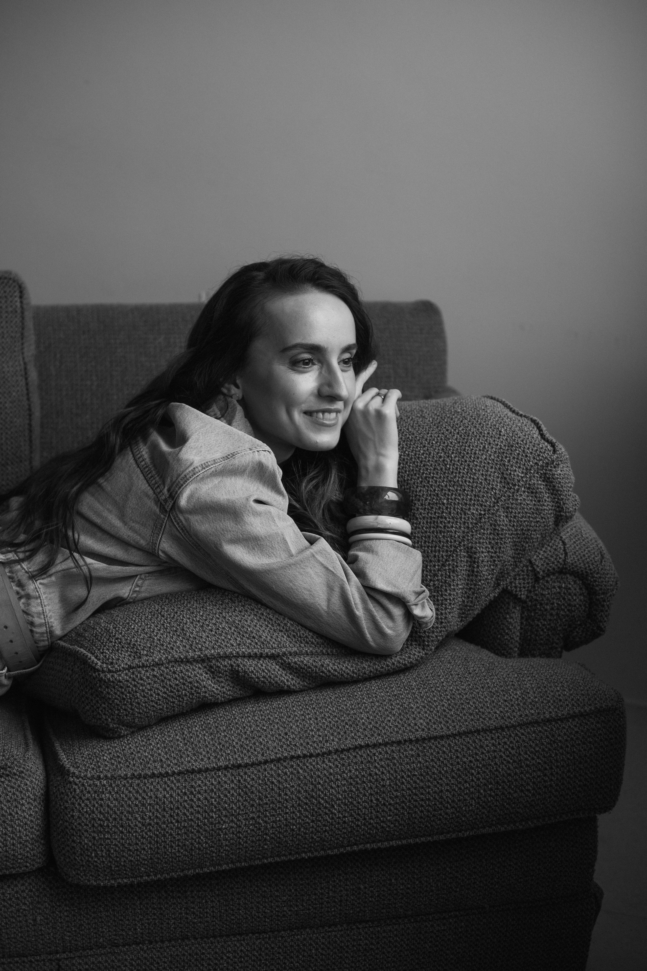 Александра. Главная