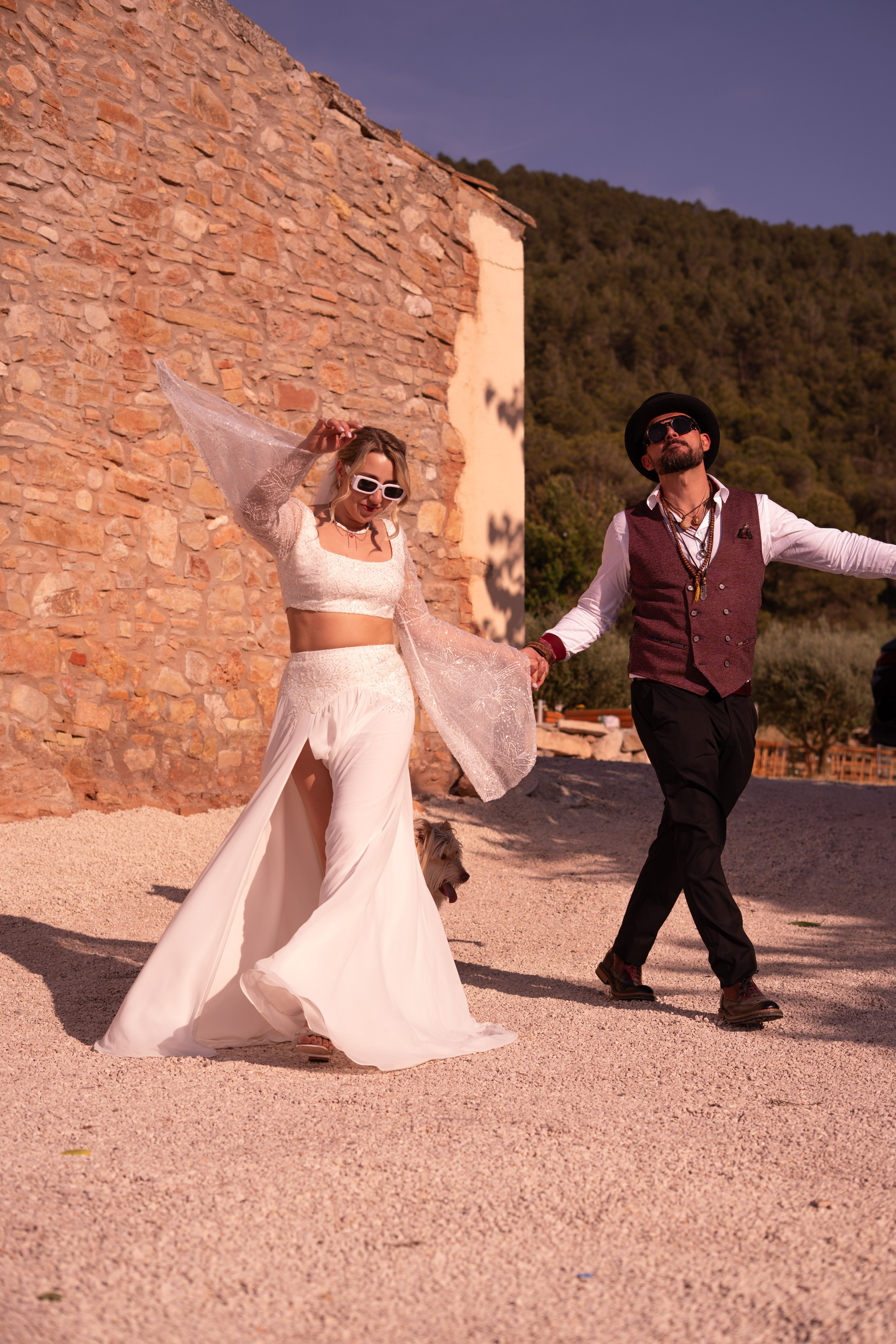Stasy and Roberto. Wedding Photographer in Barcelona and Medellin