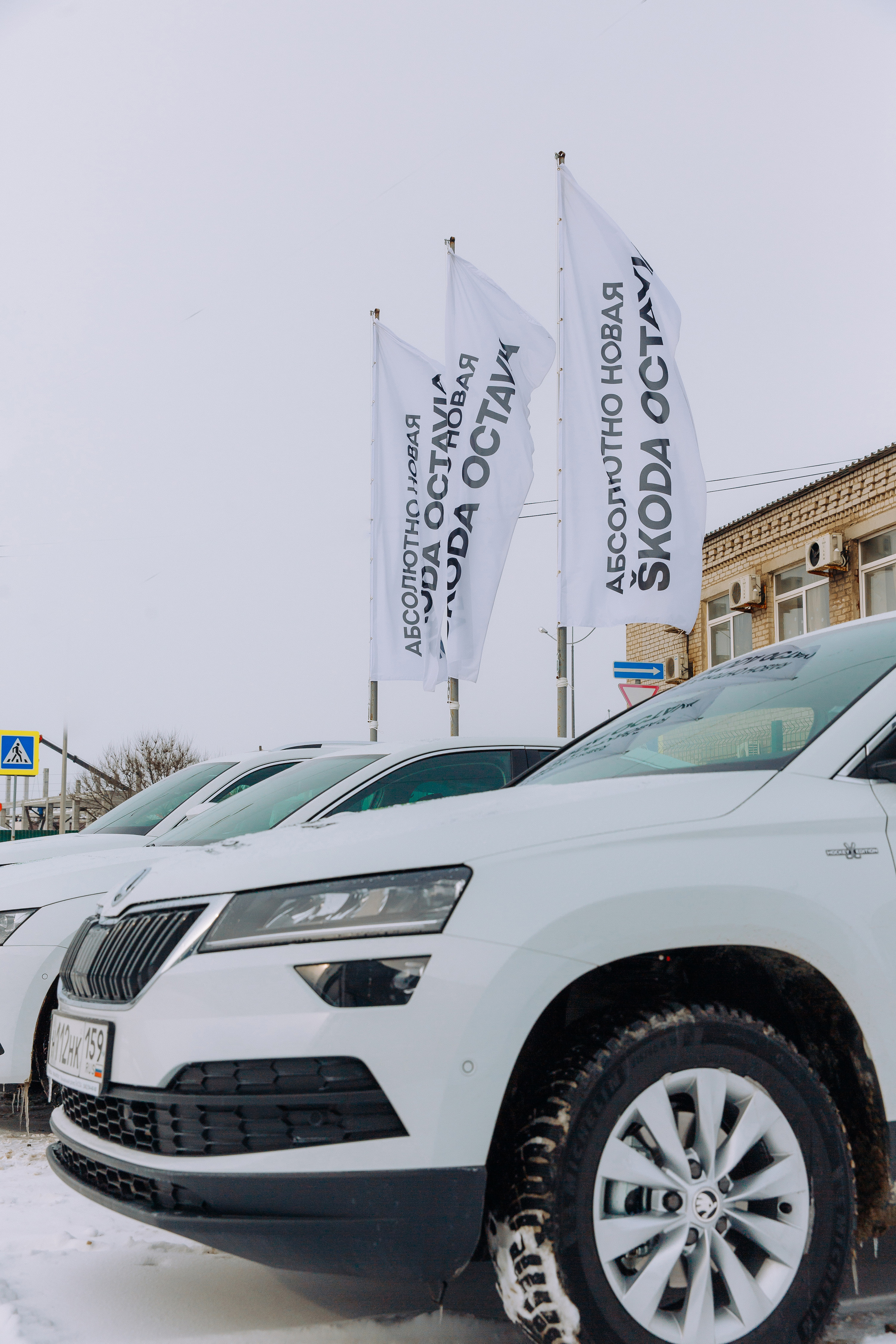 АВТОСАЛОНЫ. Фотосъемка свадебных, семейных и корпоративных мероприятий в Перми