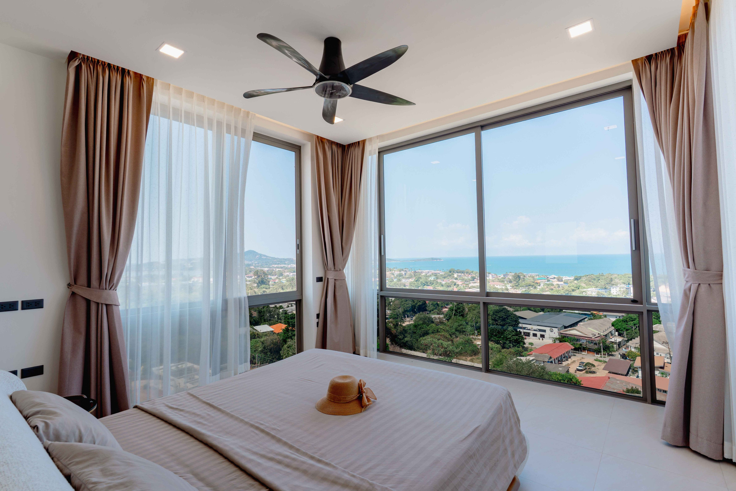 Villa 7. Toros Life — videographer and photographer in Thailand (Koh Samui, Koh Phangan)