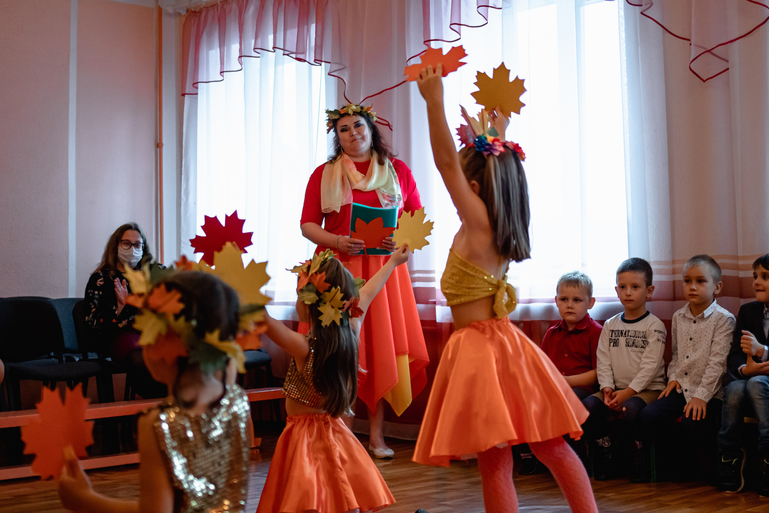 Осенний праздник в детском саду. Маргарита. Семейный фотограф в Минске Приболовец Светлана