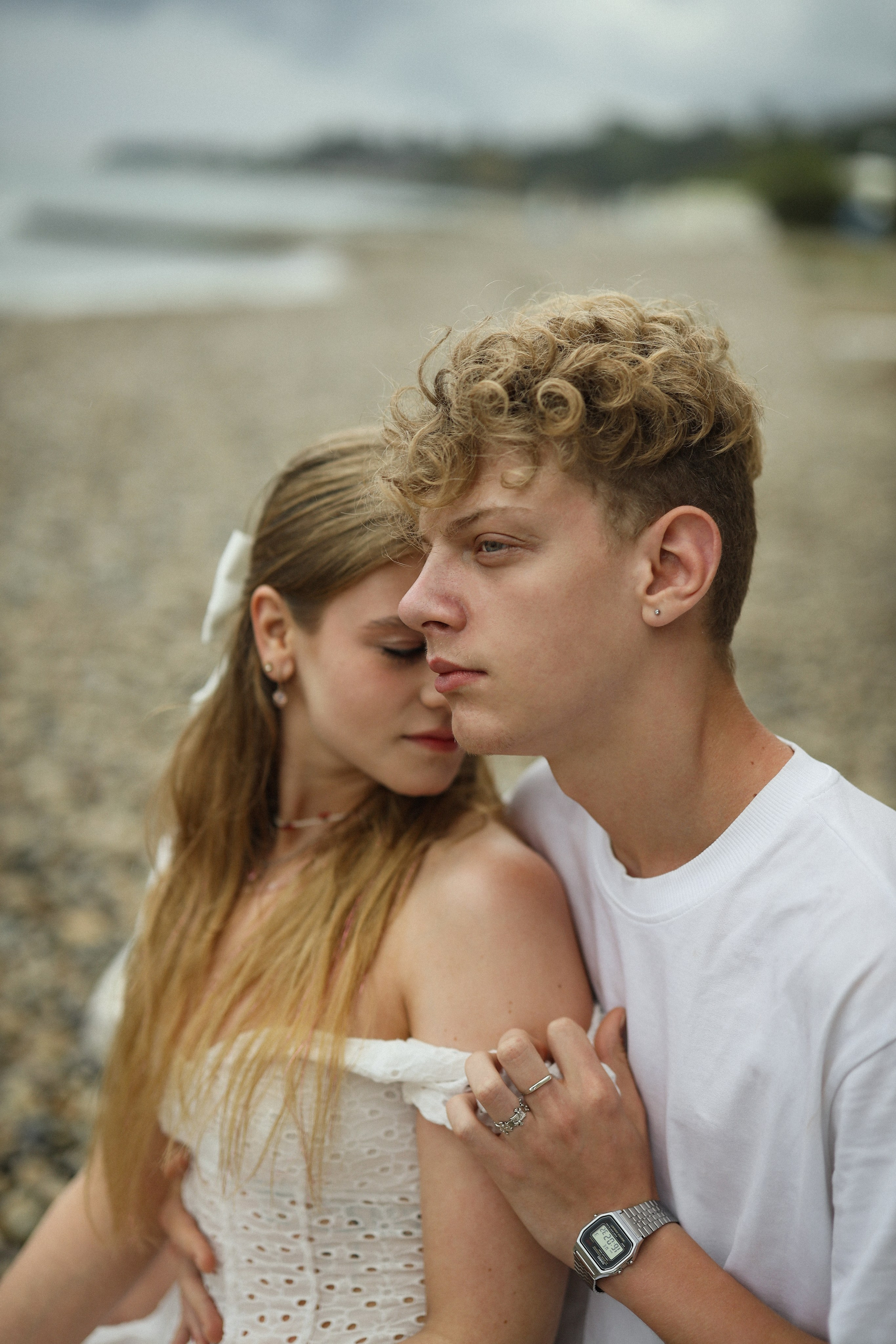 Love story фотосессия на пляже в Новом Афоне. Свадебный и семейный фотограф в Абхазии Жанна Соснина