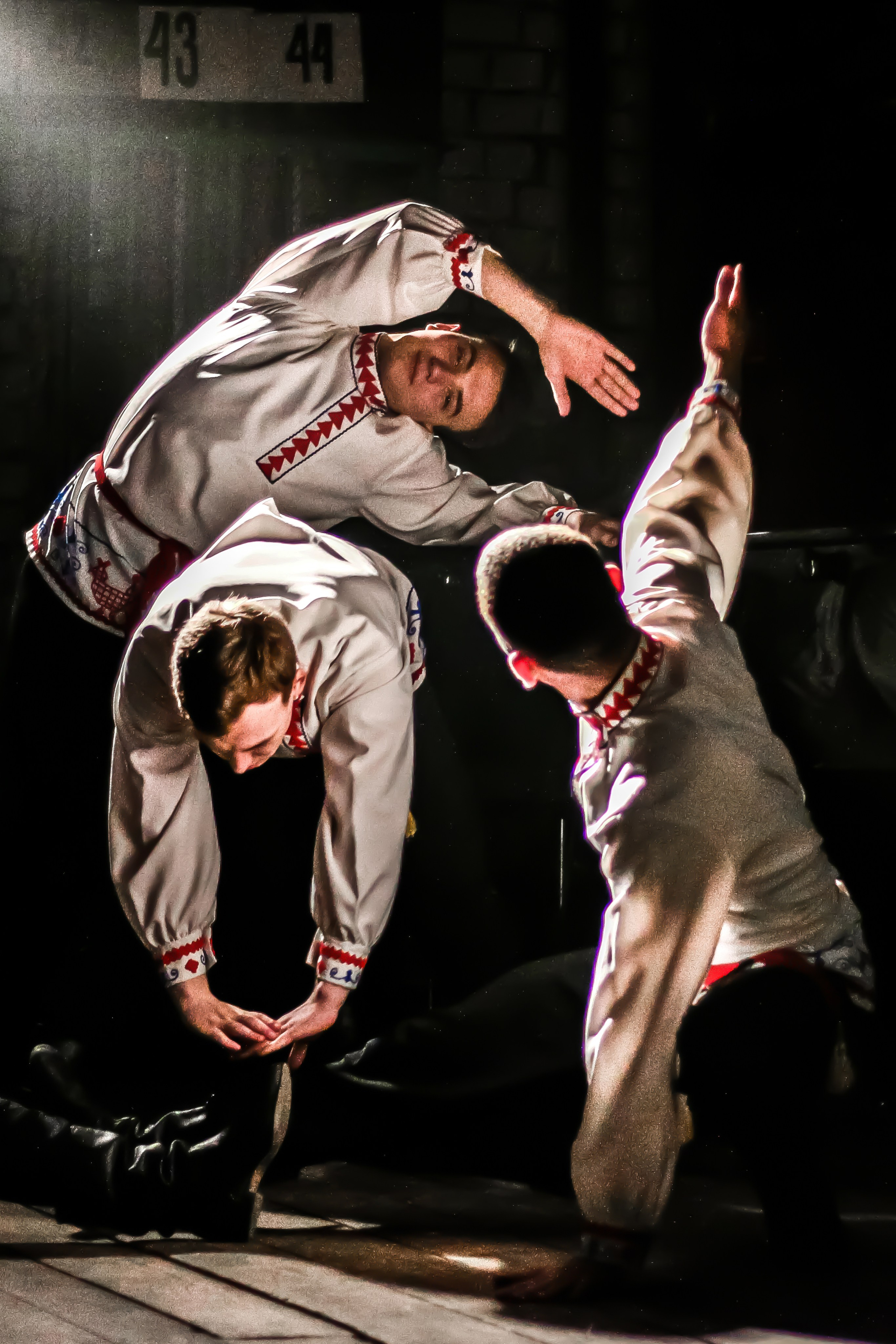 Ансамбль Т. А. Устиновой. Фотограф Николай Костюк