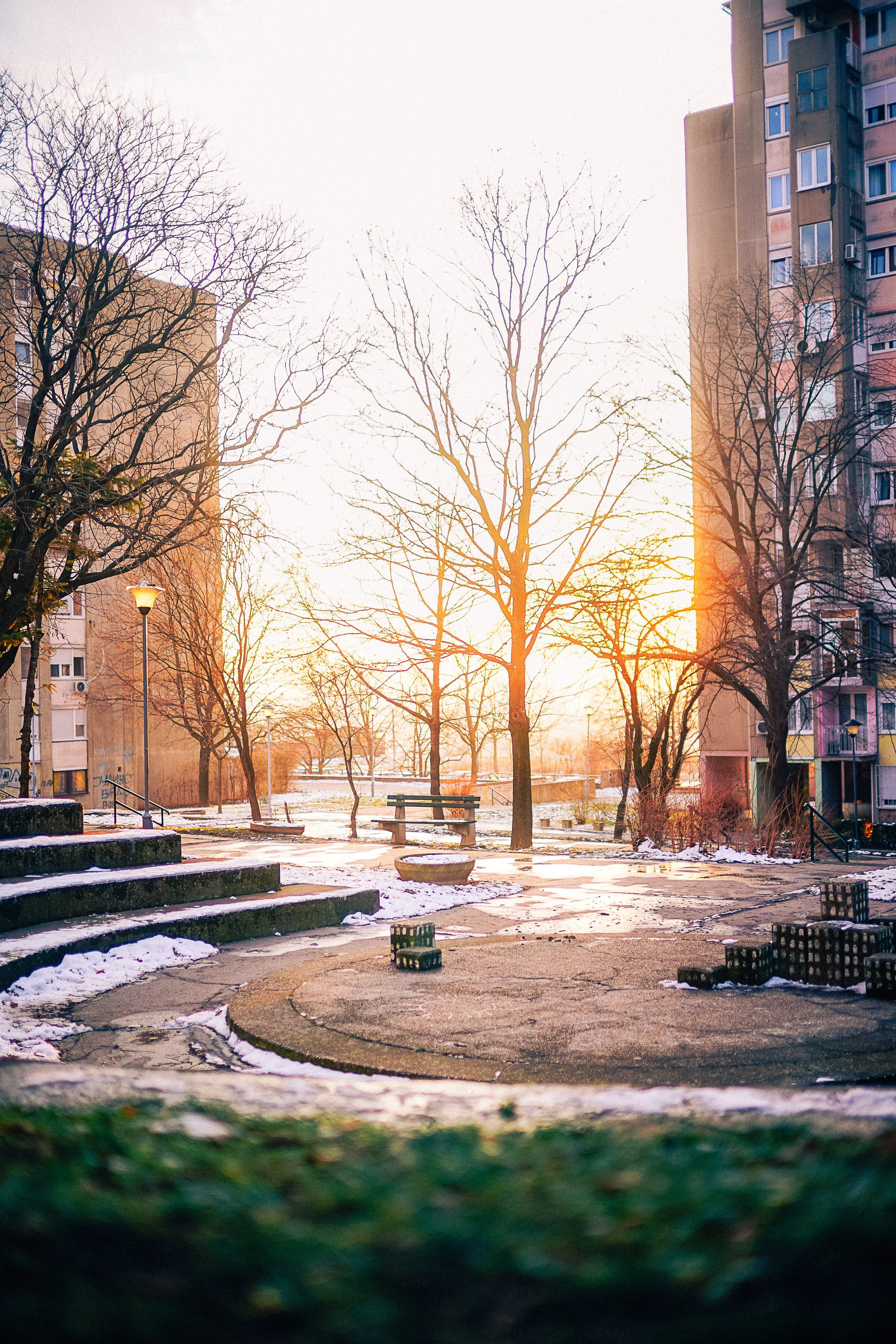 Urban and Street. Oleg Kozachok — Photographer with Protanopia | Portraits, Texture & Light